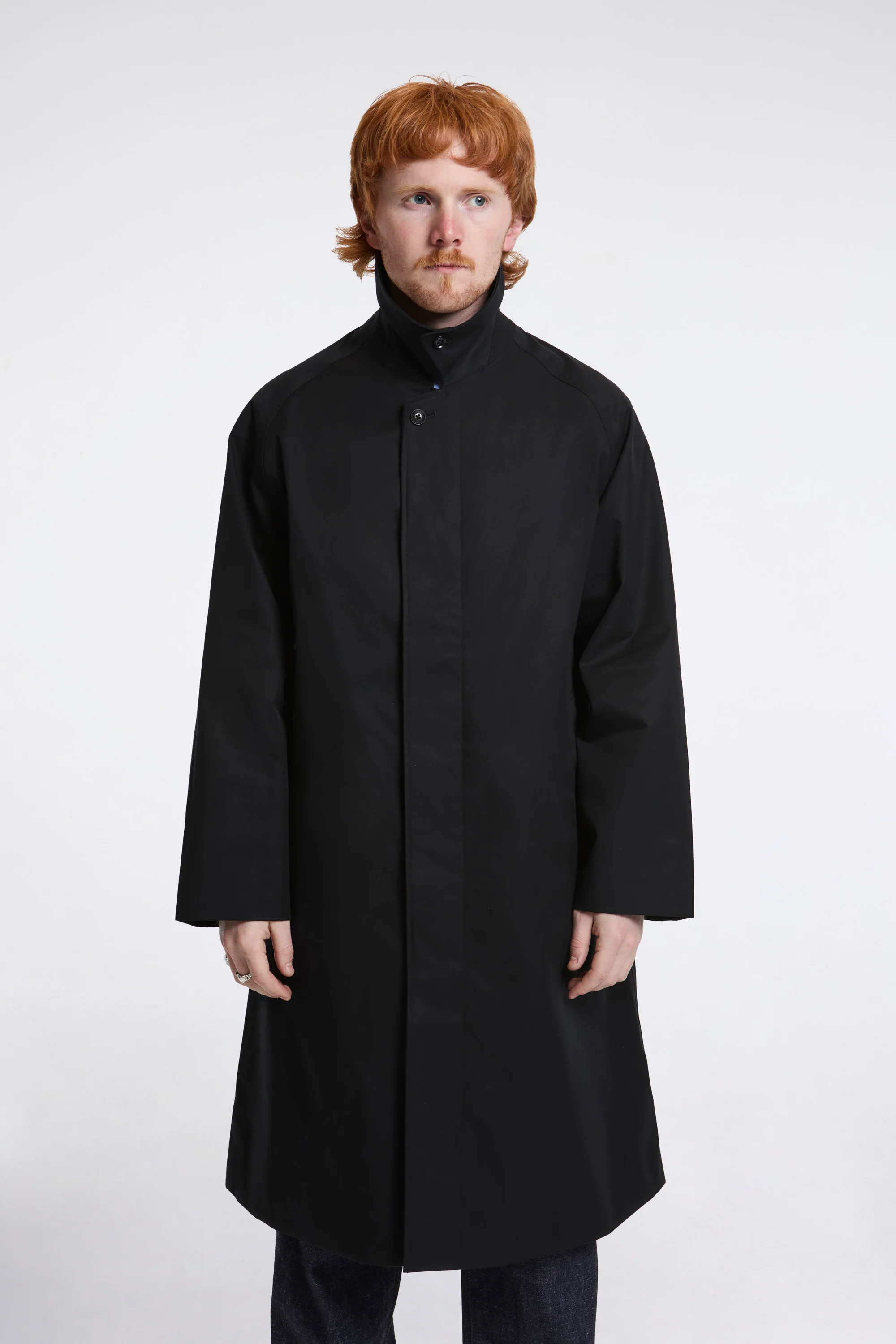 2L Cotton Gore-Tex Balmacaan Coat Black - Image 2