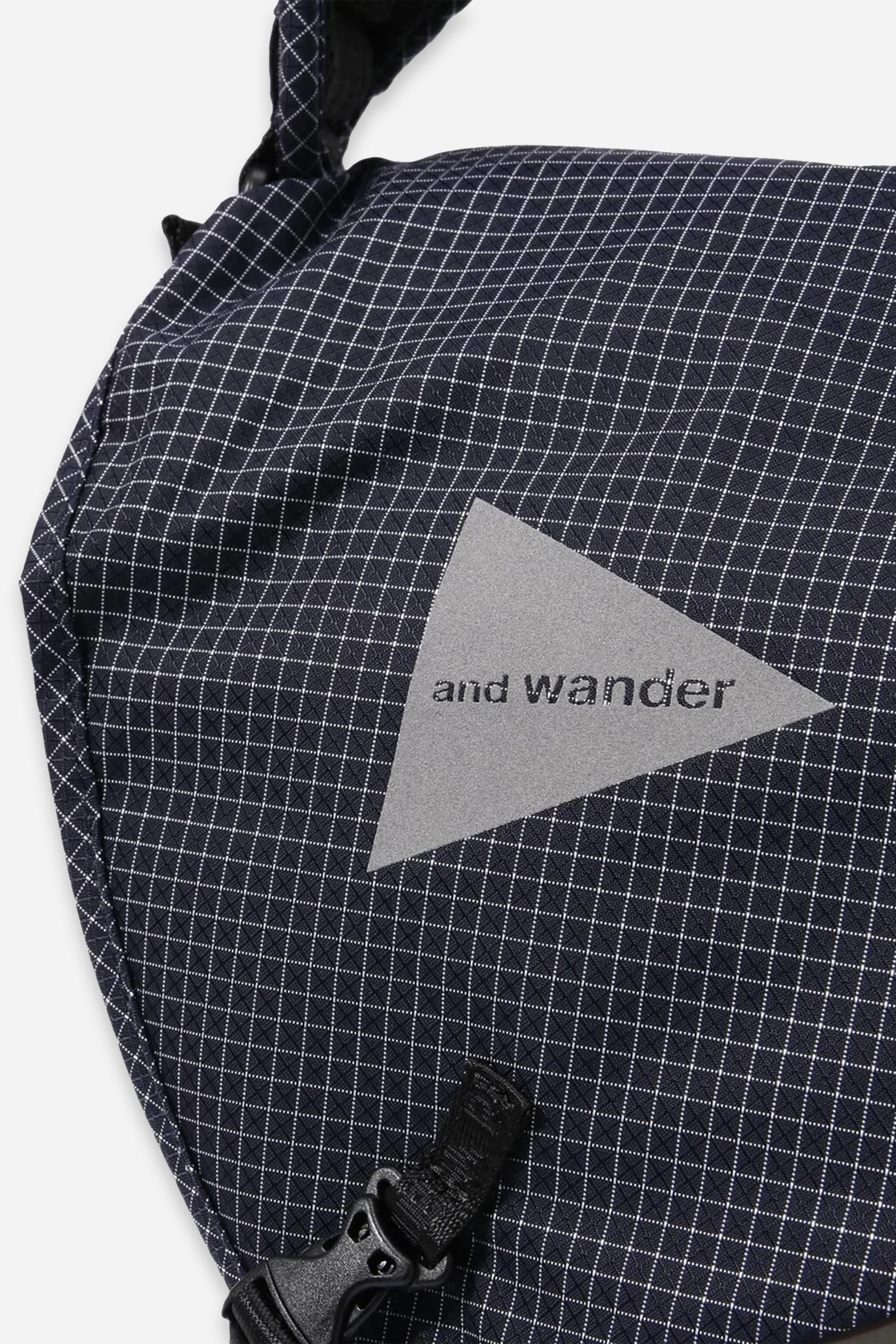Ocean Rip Messenger Bag D.Navy - Image 6