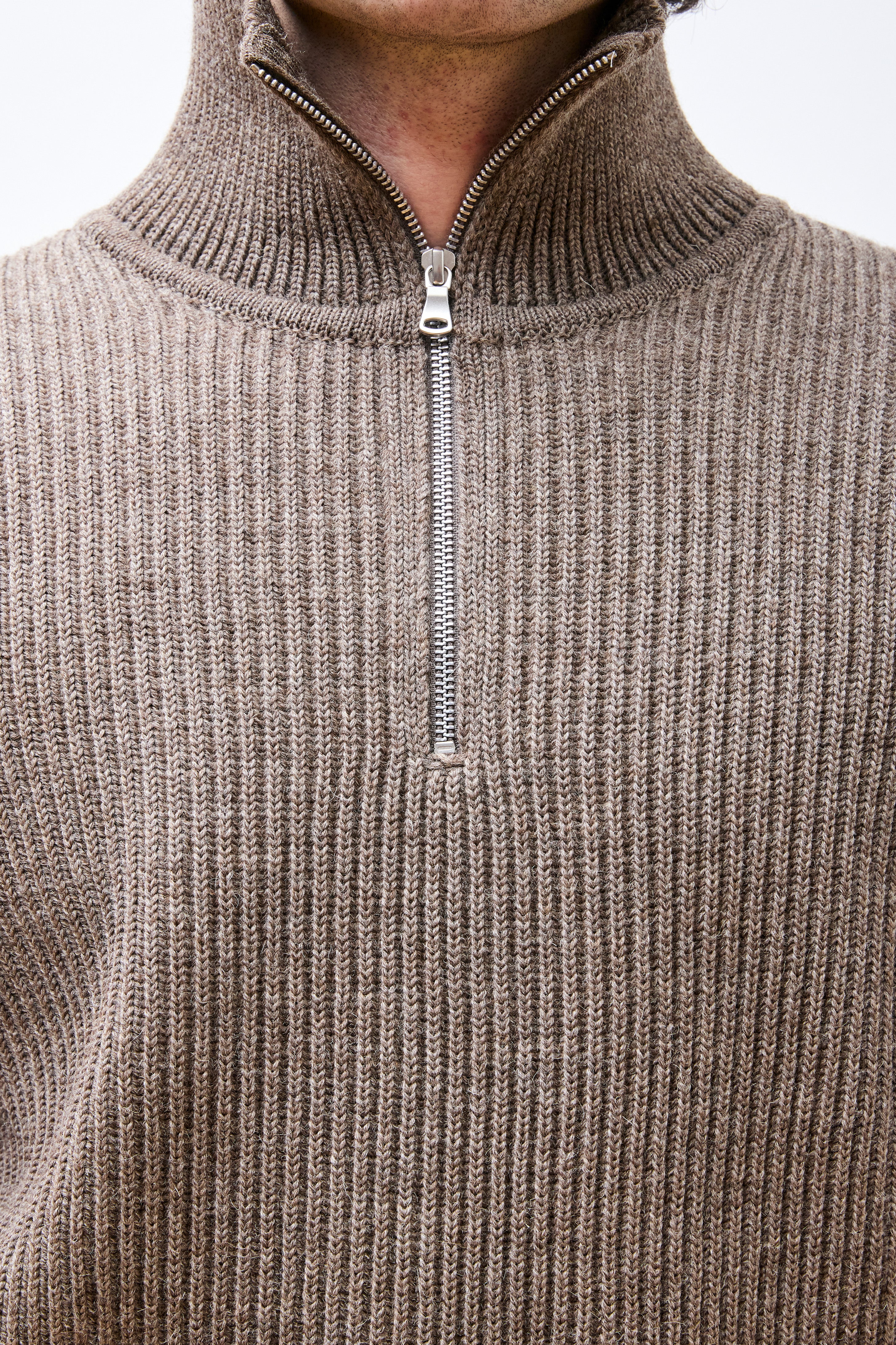 Navy Half-Zip Natural Taupe - Image 4