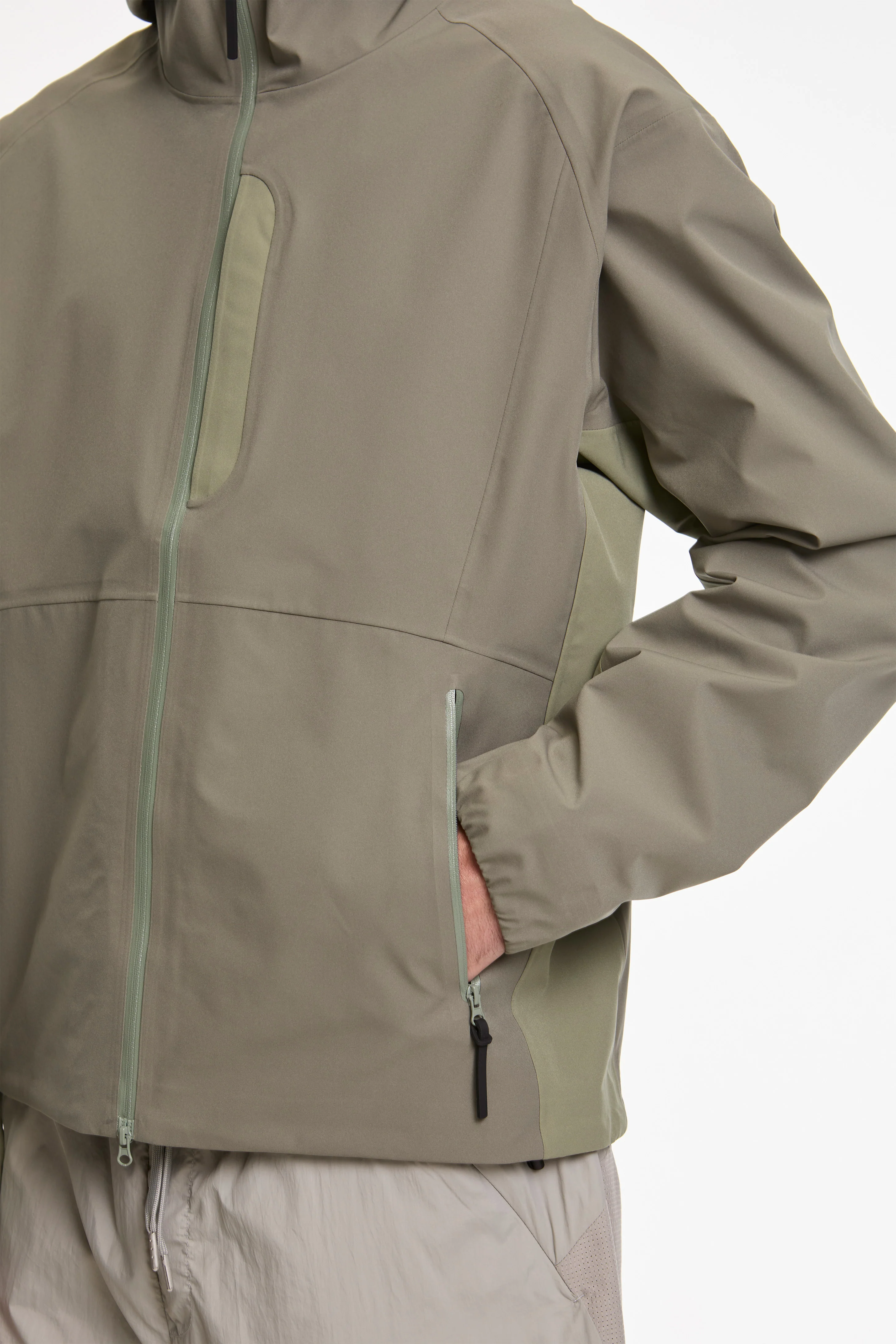Arc Lightweight Shell Jacket 2.0 Pine Mist - Image 3