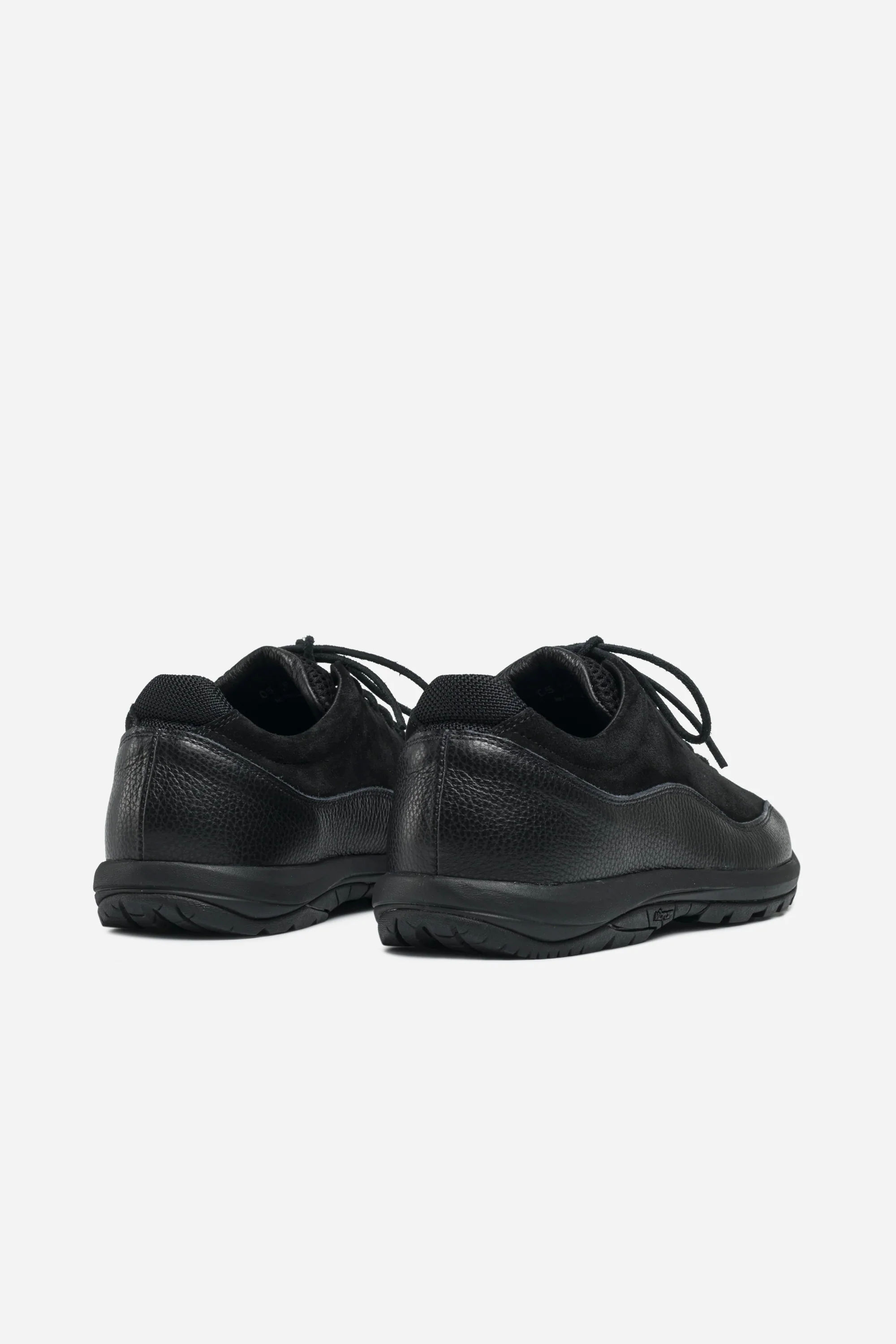 Bardolino Black - Image 3