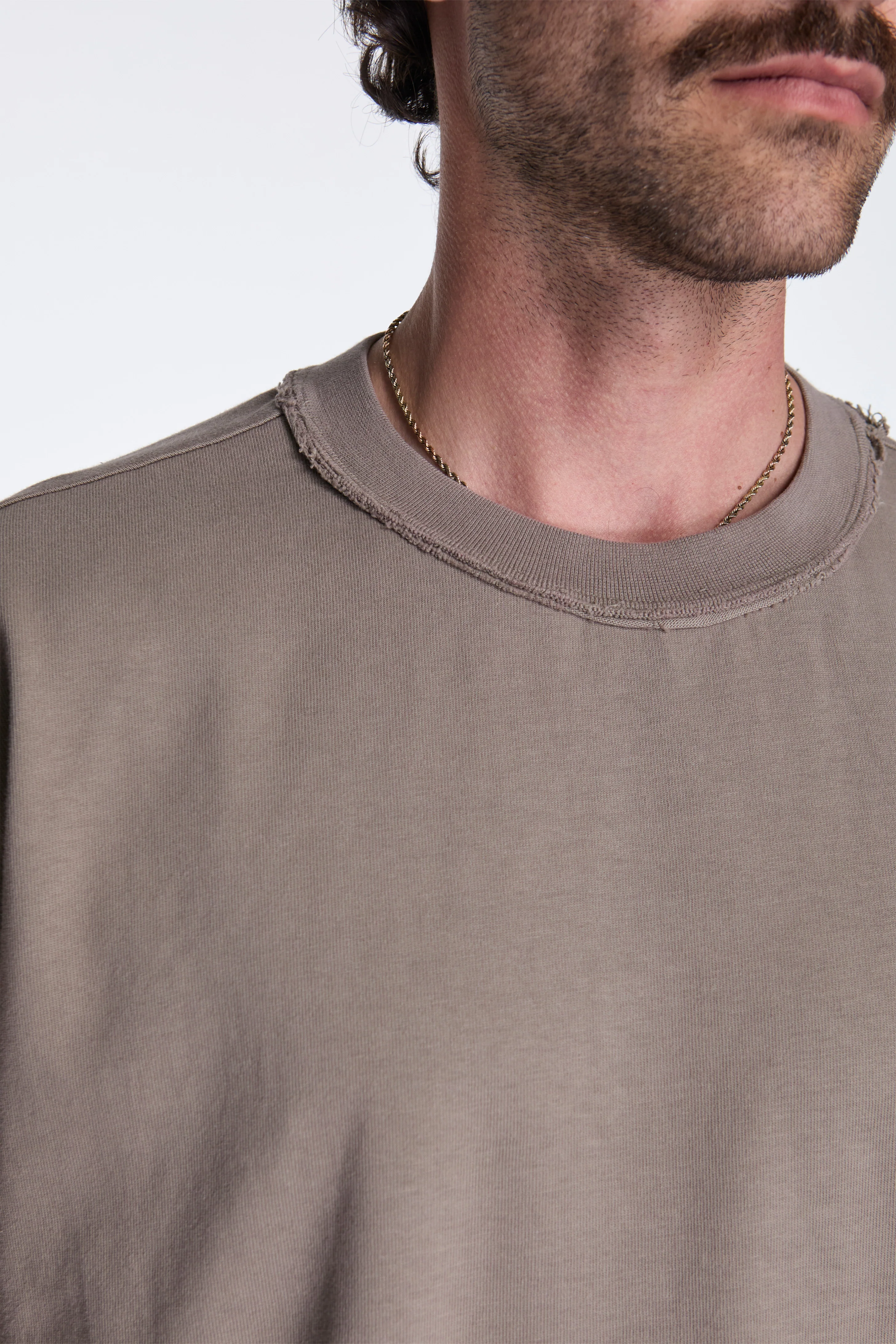 Big Tee Taupe - Image 3
