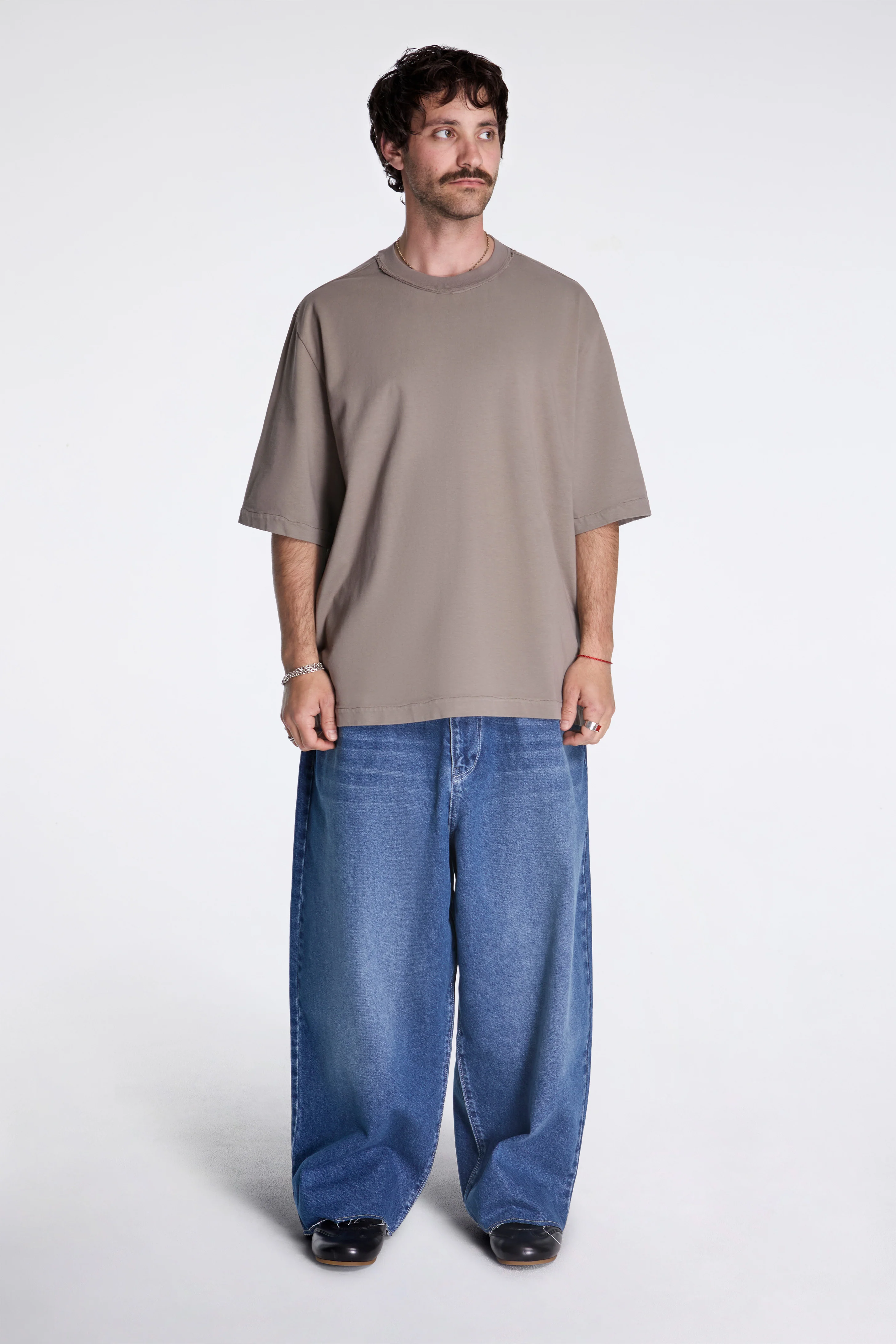 Big Tee Taupe - Image 4
