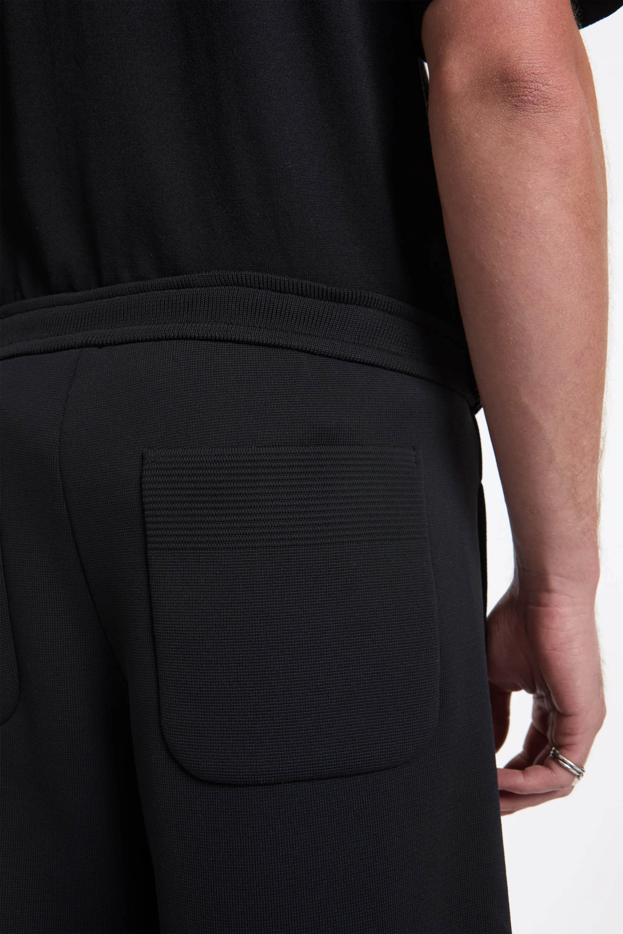 Milan Curved Pants Black - Image 4