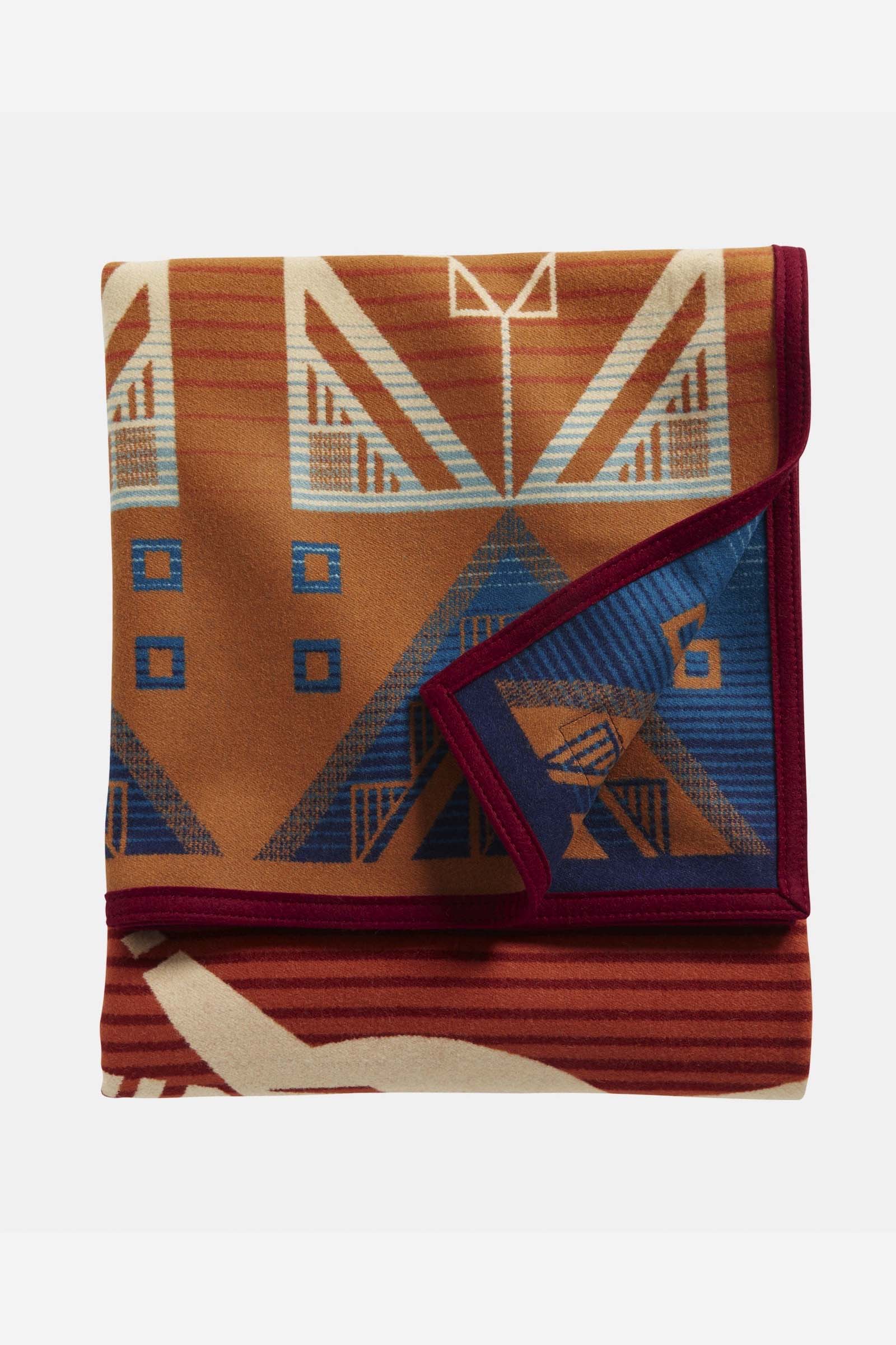 Unity College Fund Blanket - Image 3