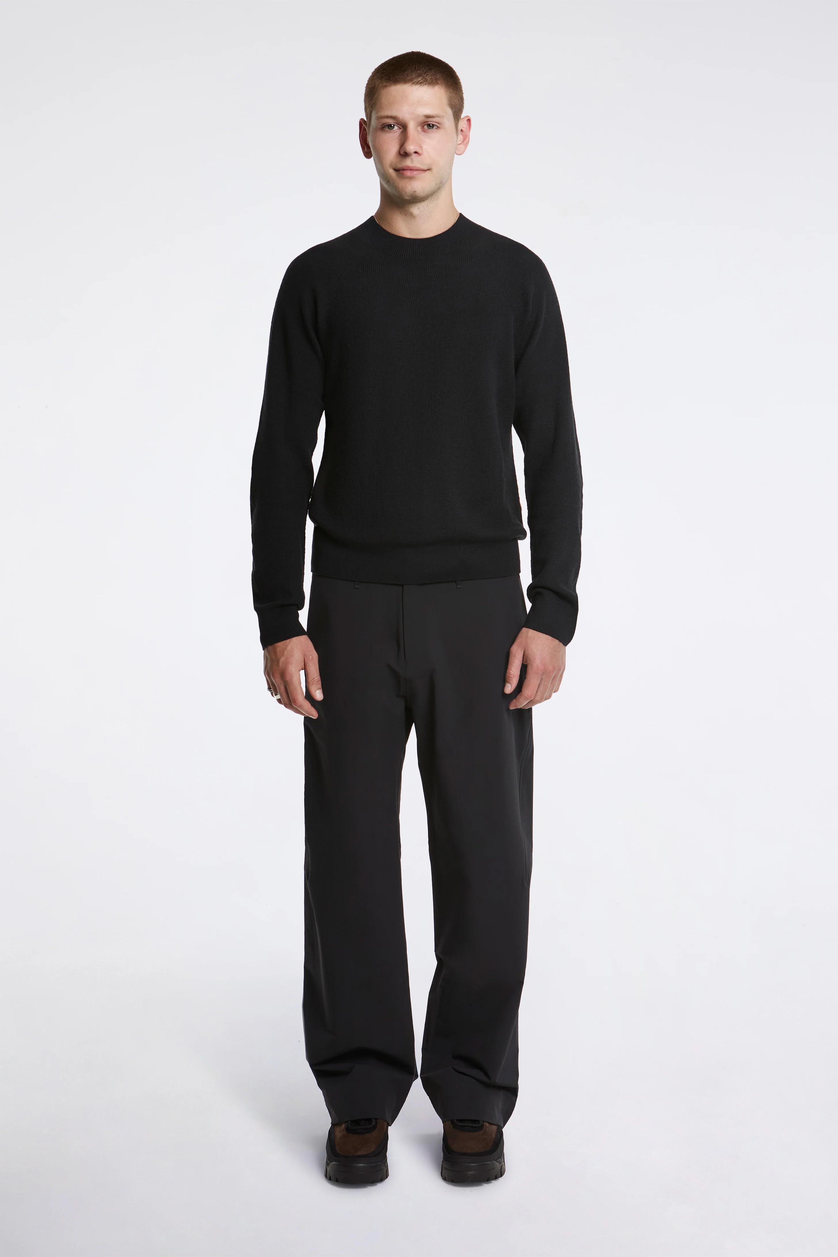 Conic Wool Midlayer M Black - Image 5