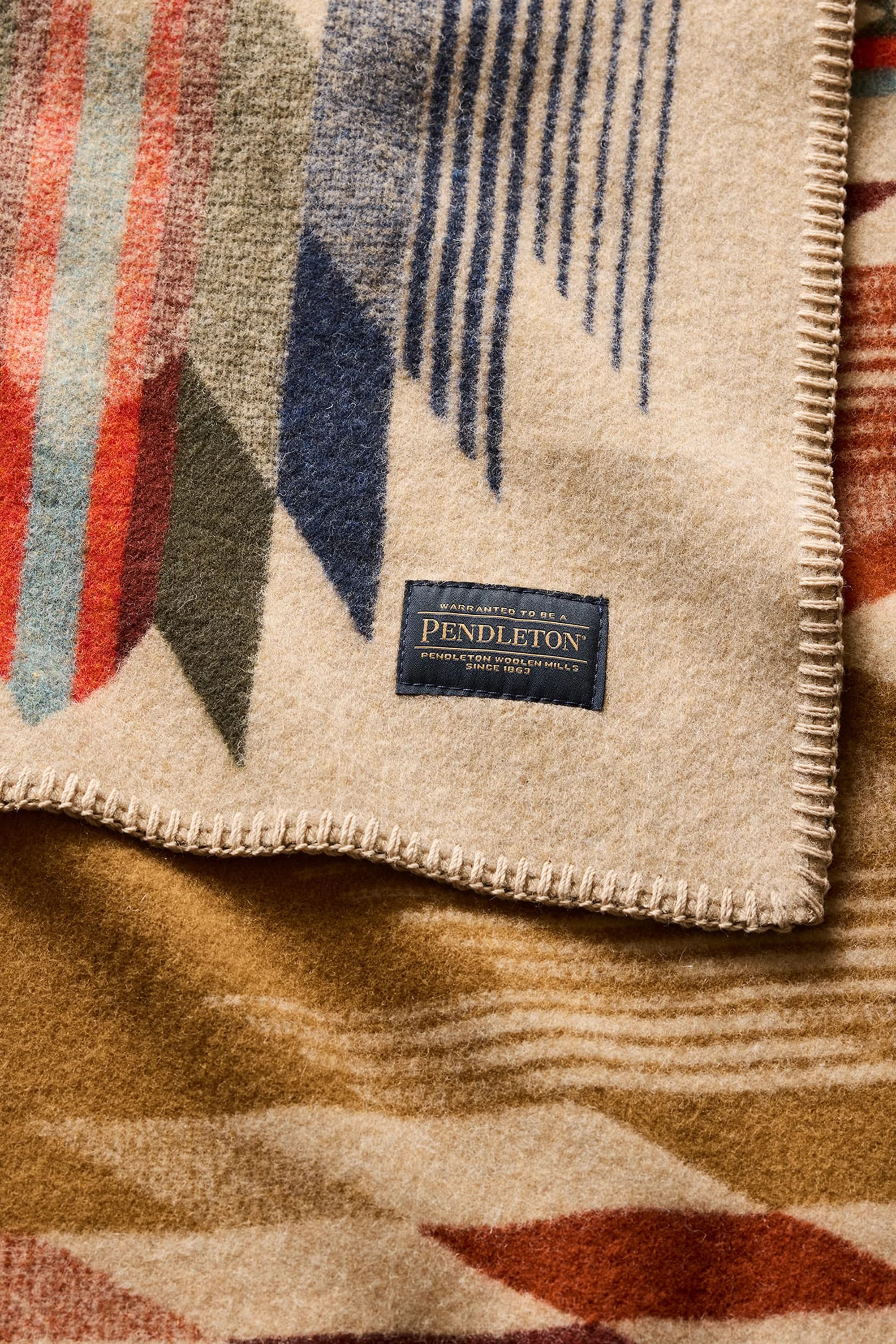 Contemporary Napped Throw Wyeth Falls - Image 3