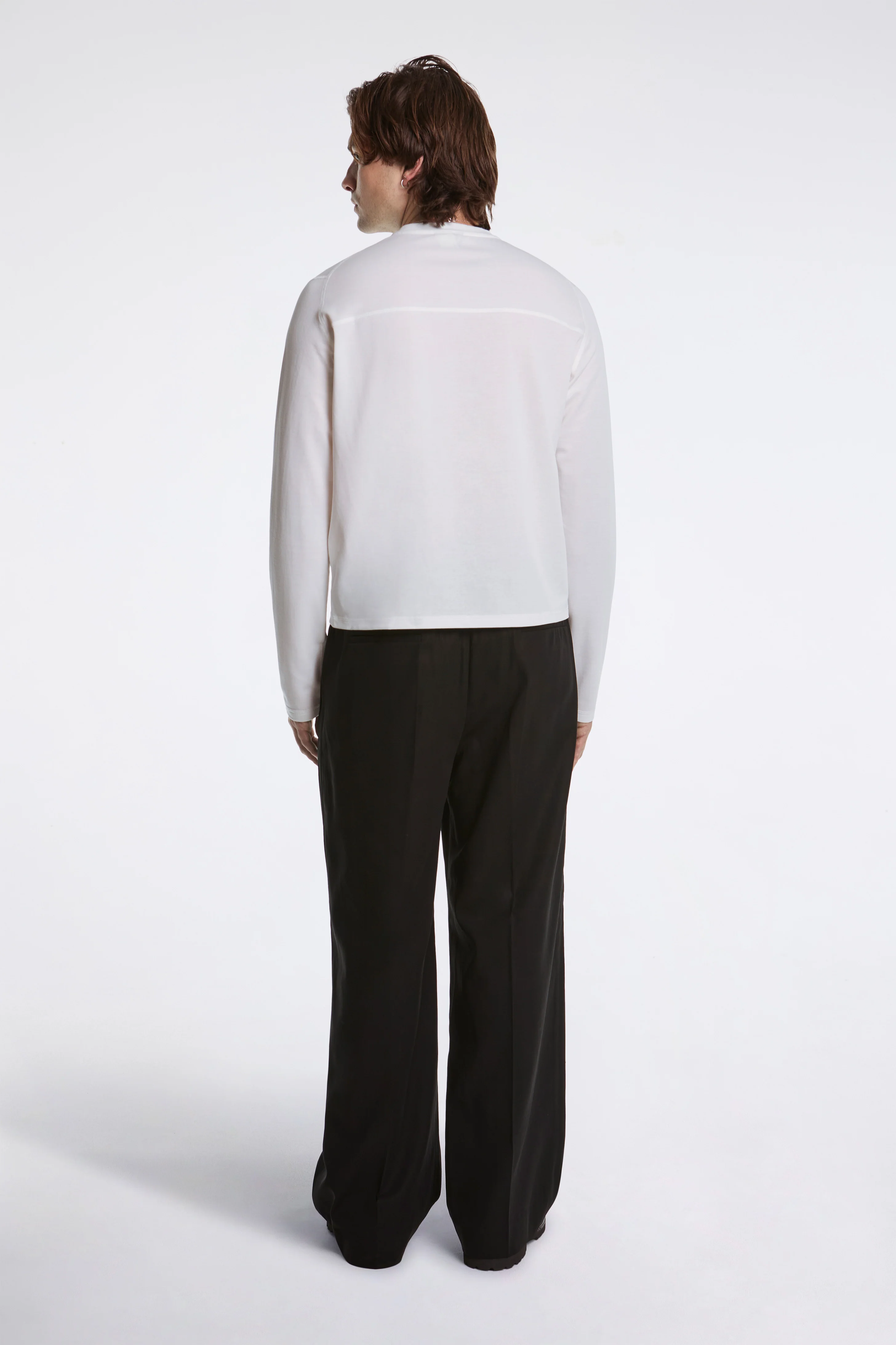 Contour Long Sleeve T-Shirt White - Image 6