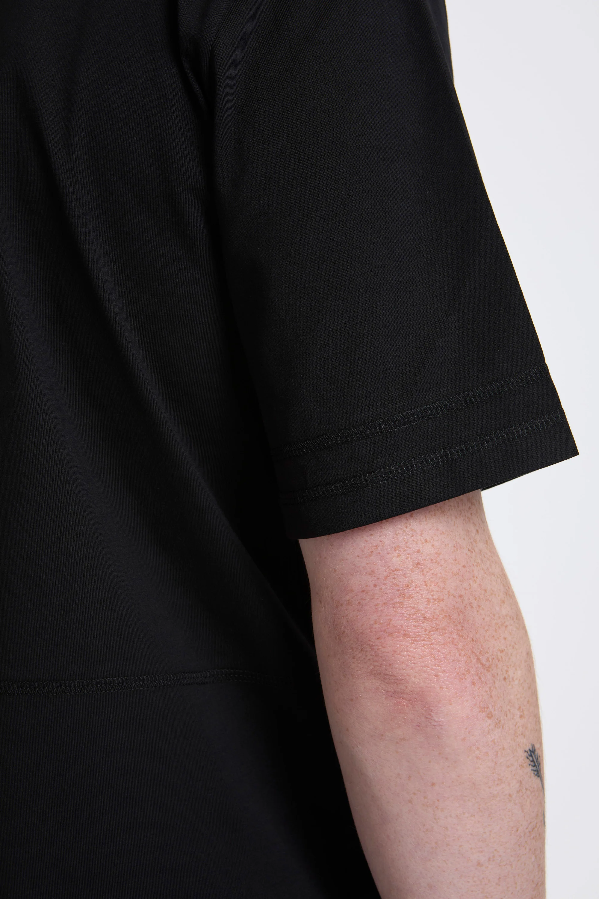 Cross Stitch T-Shirt Black - Image 5