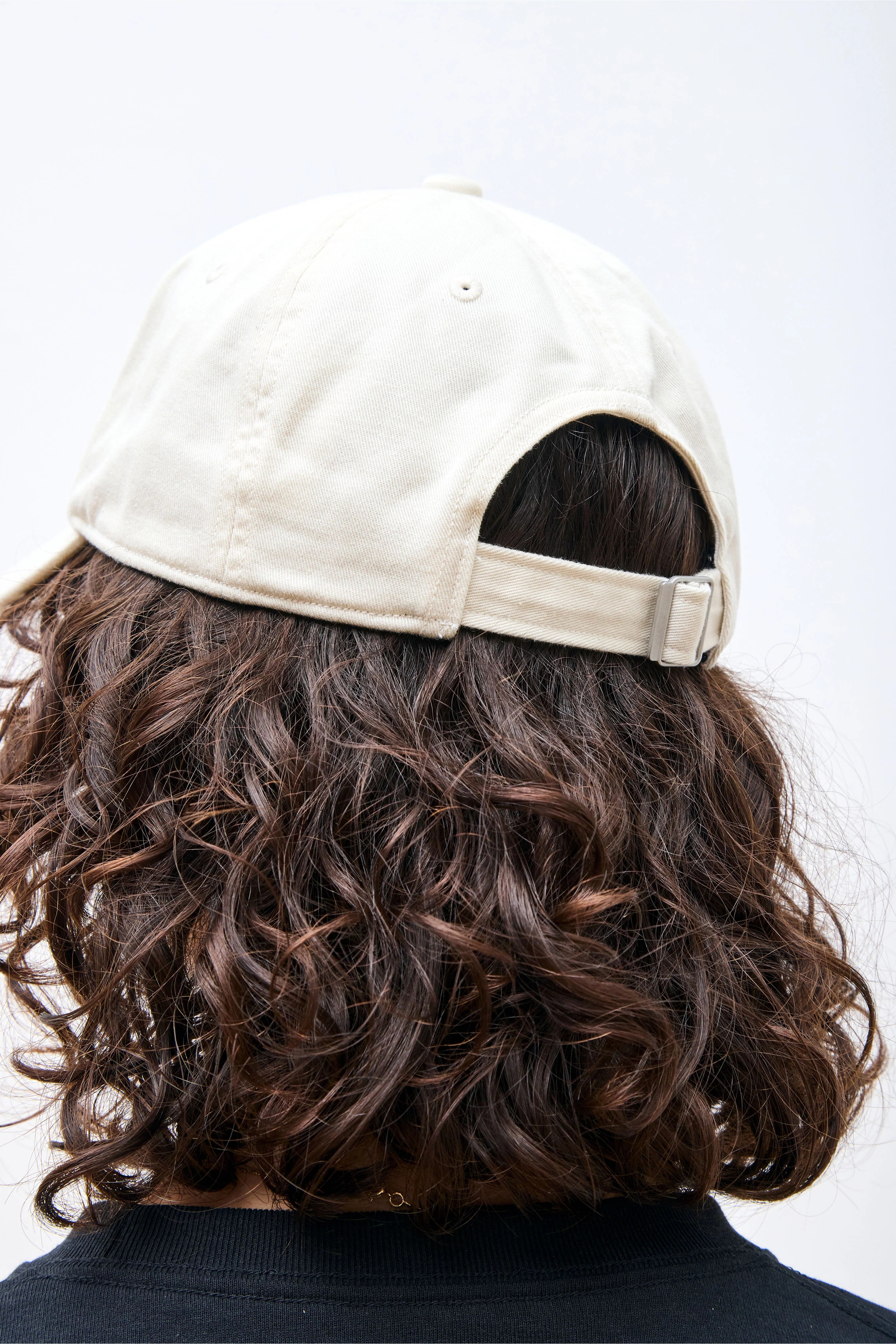 6 Panel Cap Ecru - Image 4