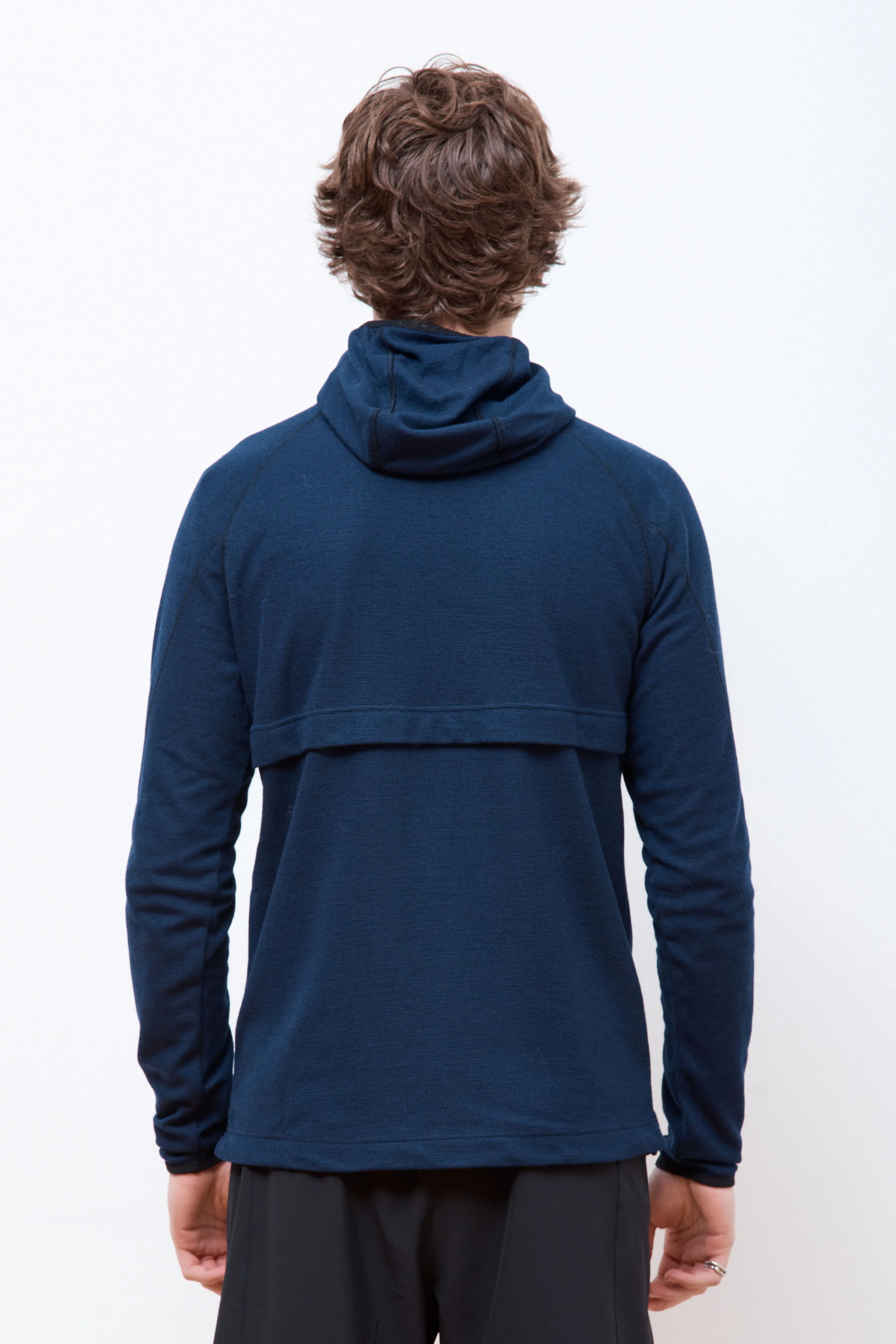 Hooded Running Midlayer Deep Navy - Image 5