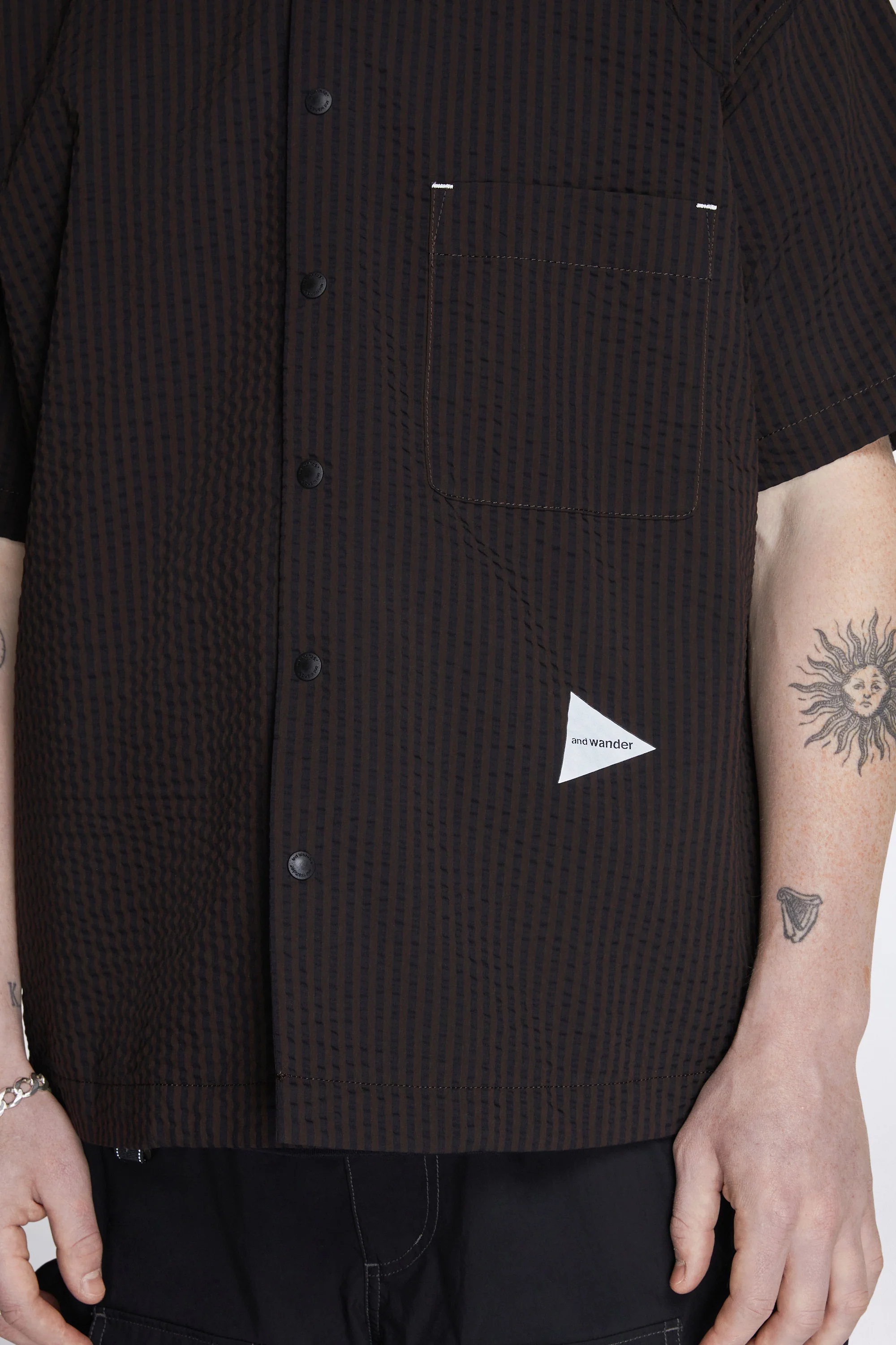 Dry Seersucker SS Shirt Brown - Image 3