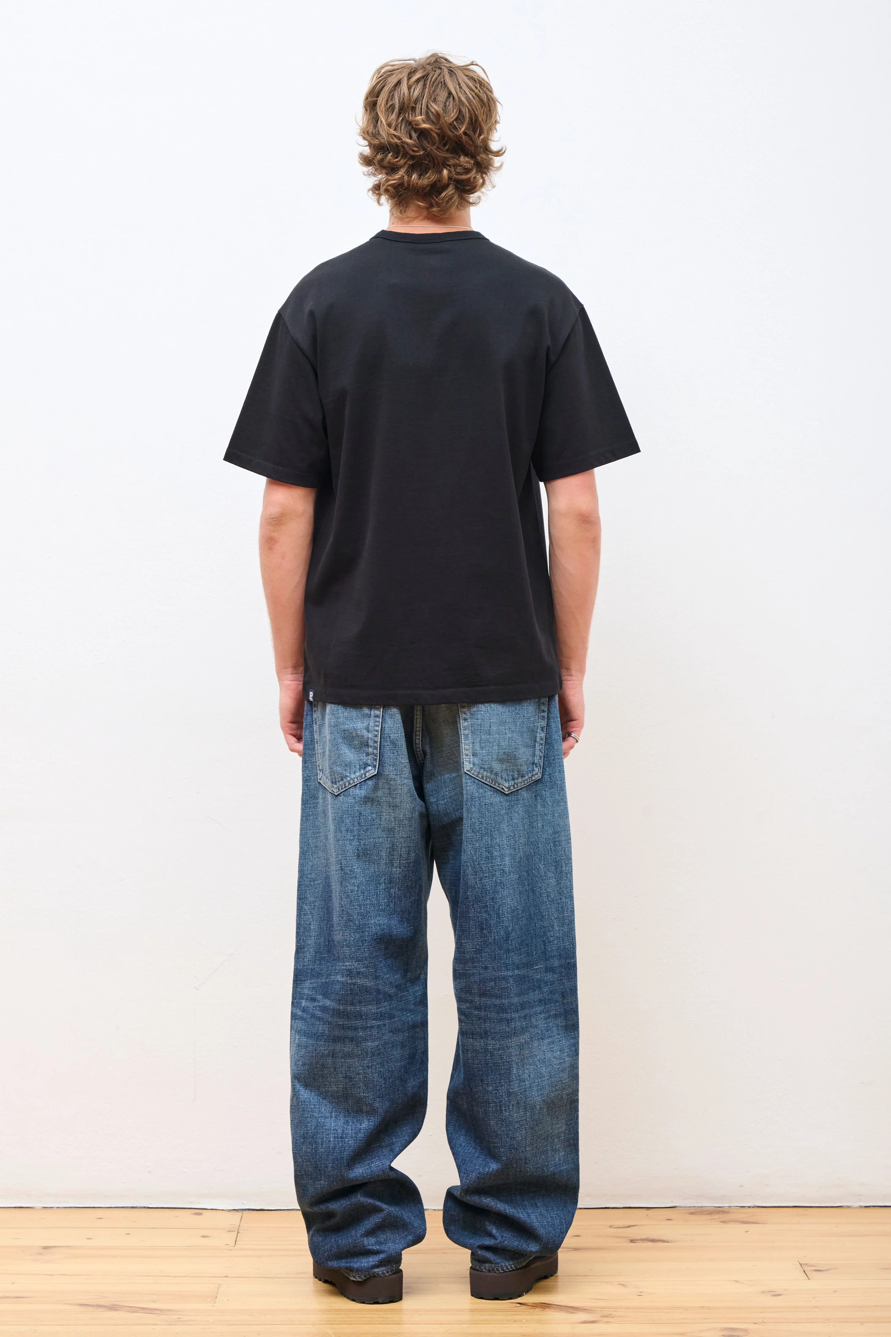 Loose Fit T-Shirt Black - Image 7