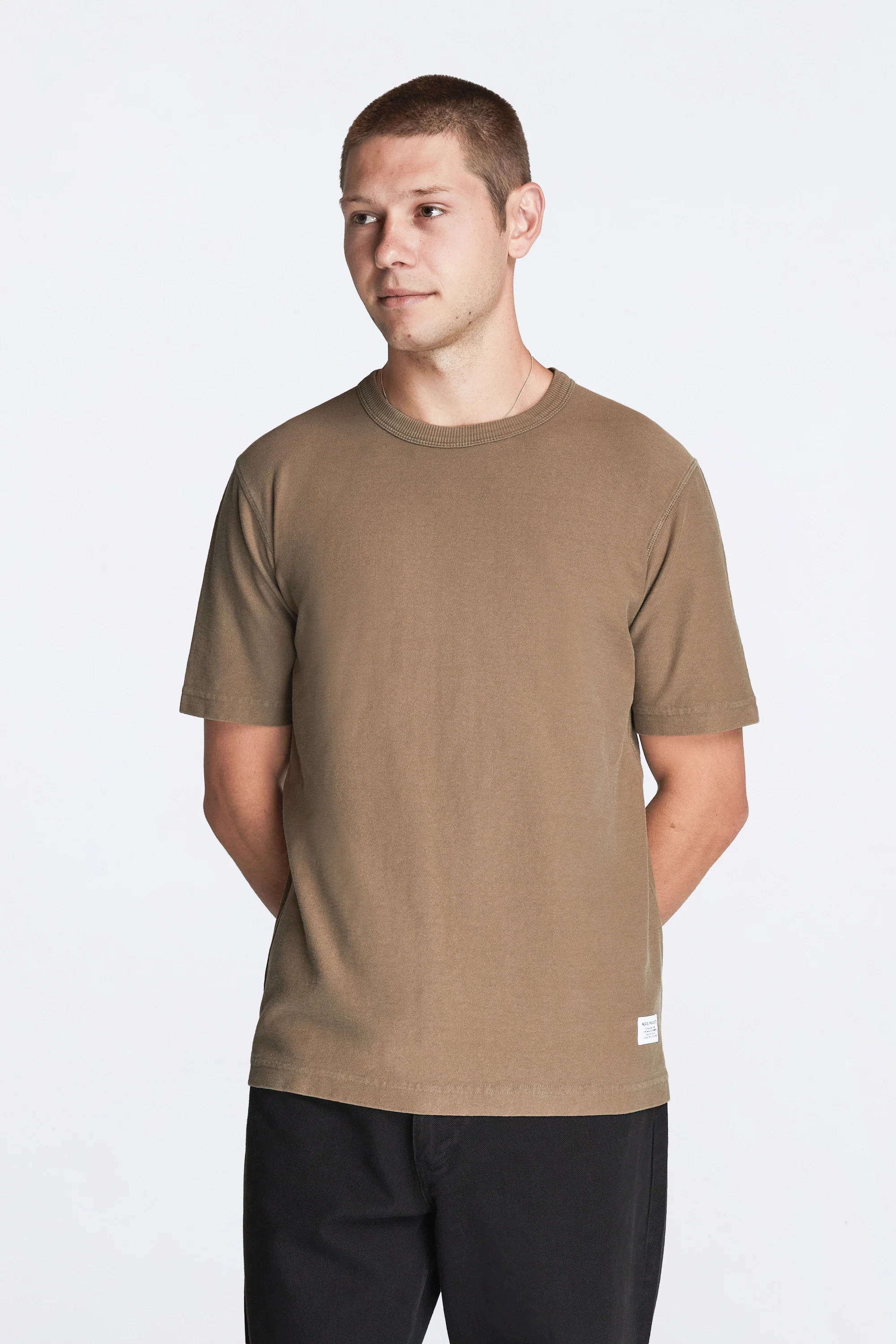 Elmelunde Organic Dry Cotton GMD T-shirt Walnut - Image 2