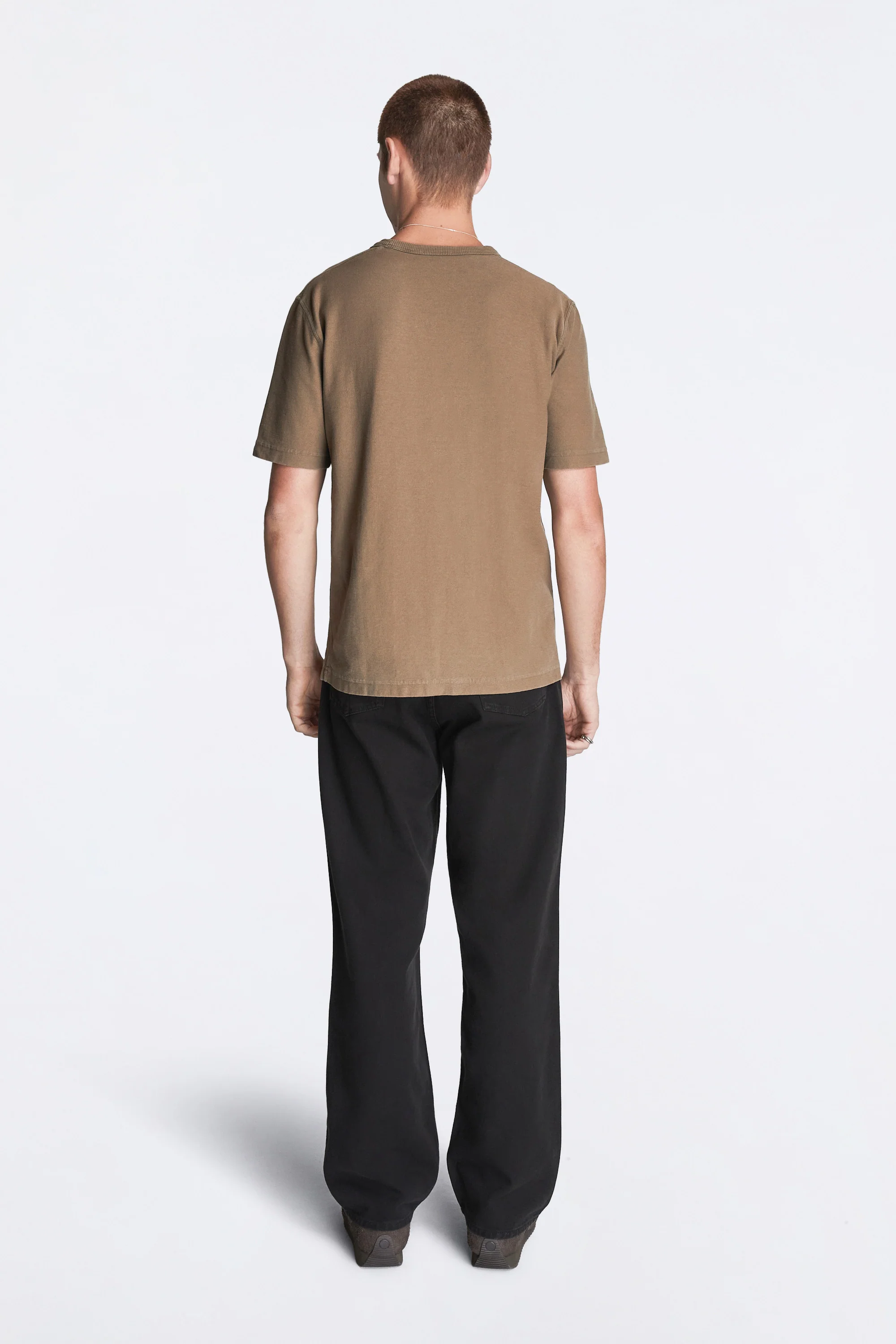 Elmelunde Organic Dry Cotton GMD T-shirt Walnut - Image 6