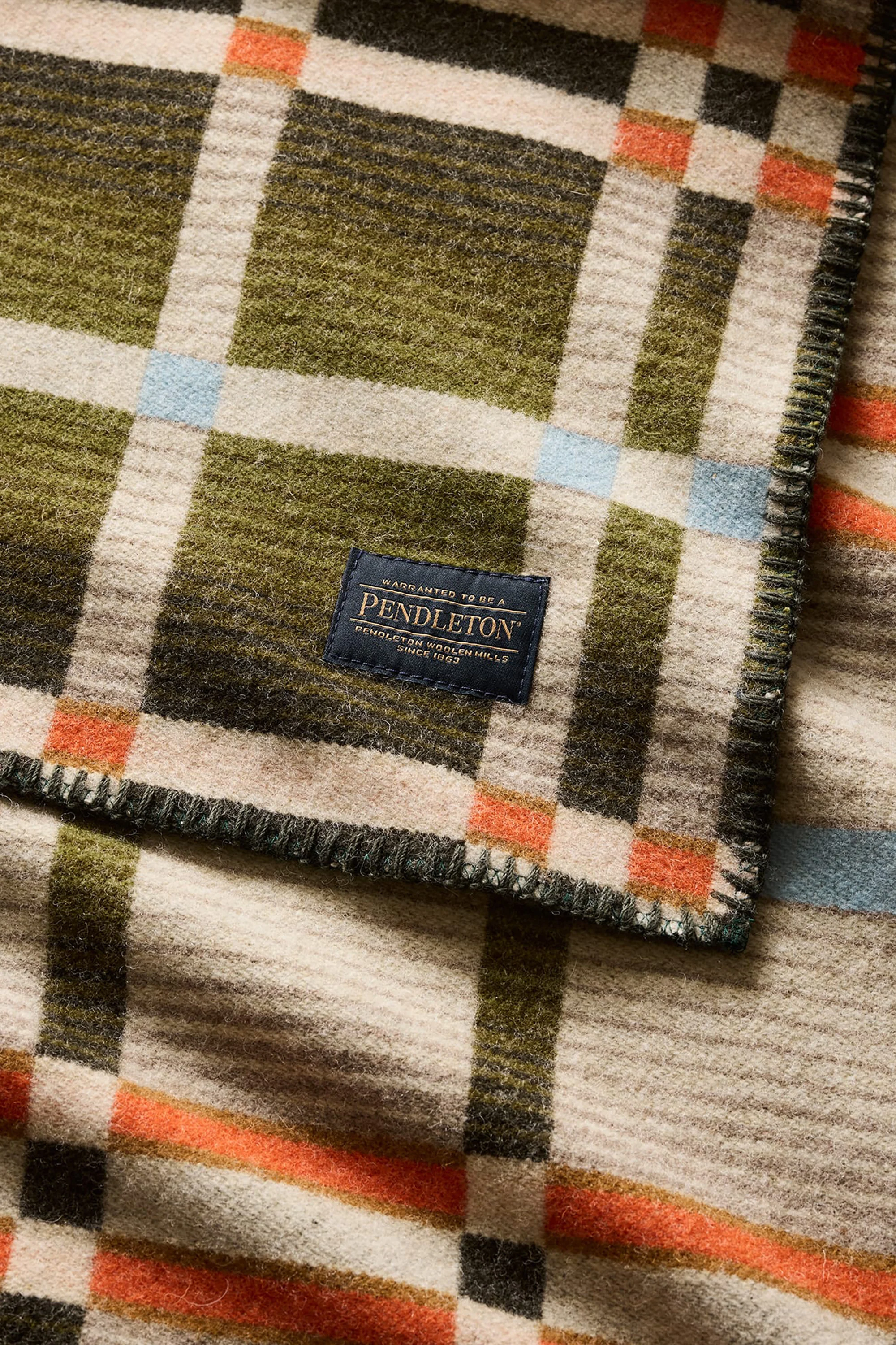 Four Square Throw Slide Mountain Olive - Image 4