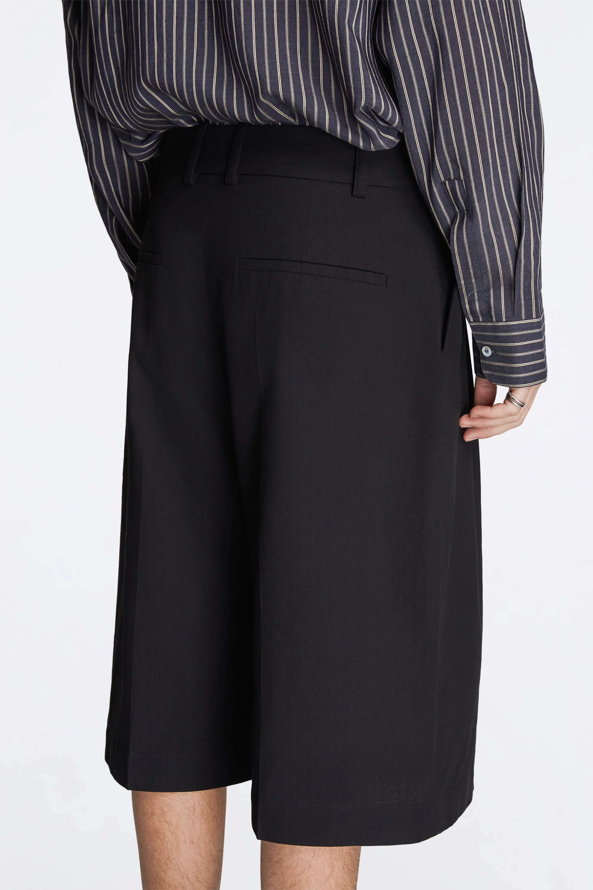 Fowld Broken Twill Shorts Black - Image 4