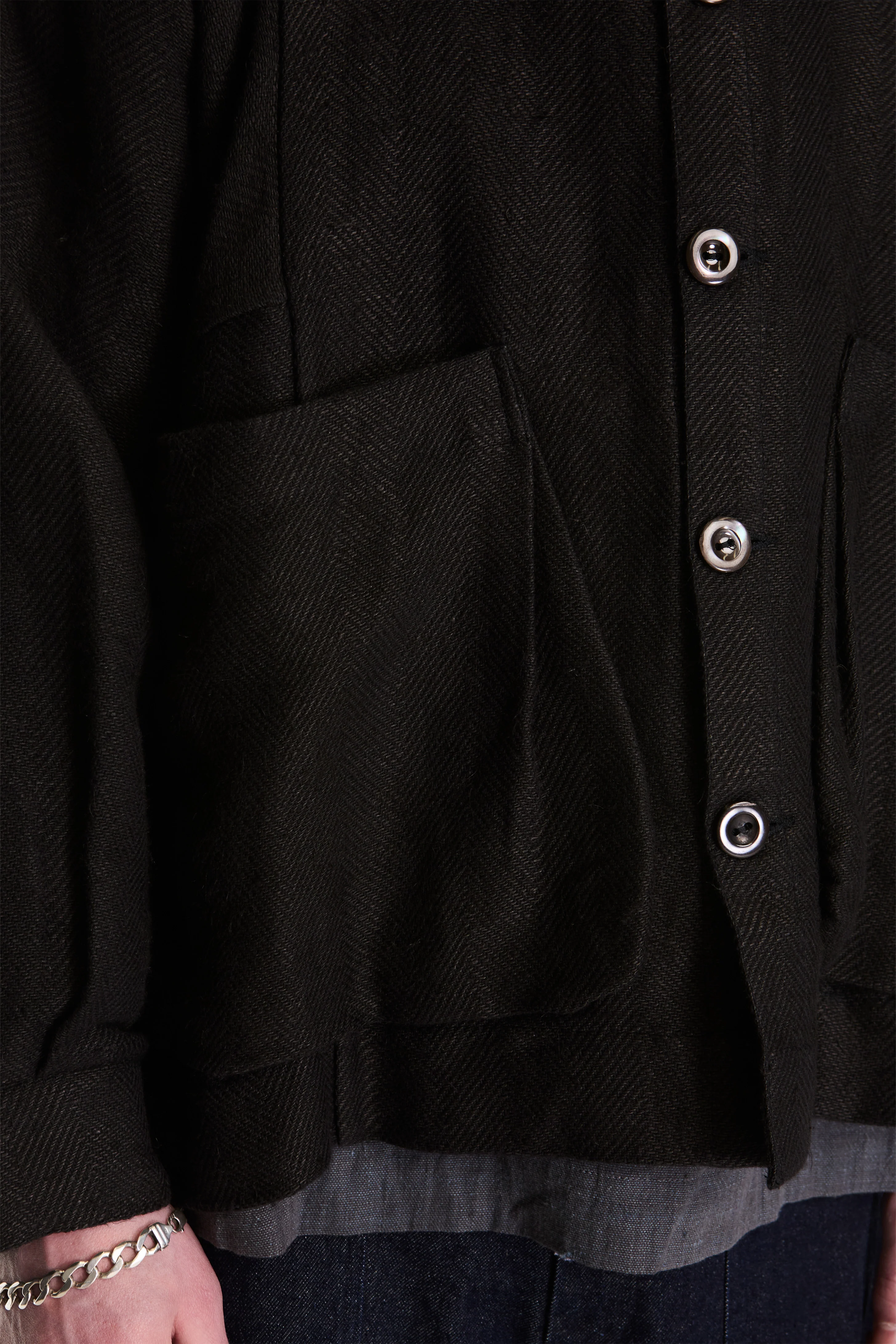 Farmer Jacket Handwoven Organic Cotton Black - Image 5