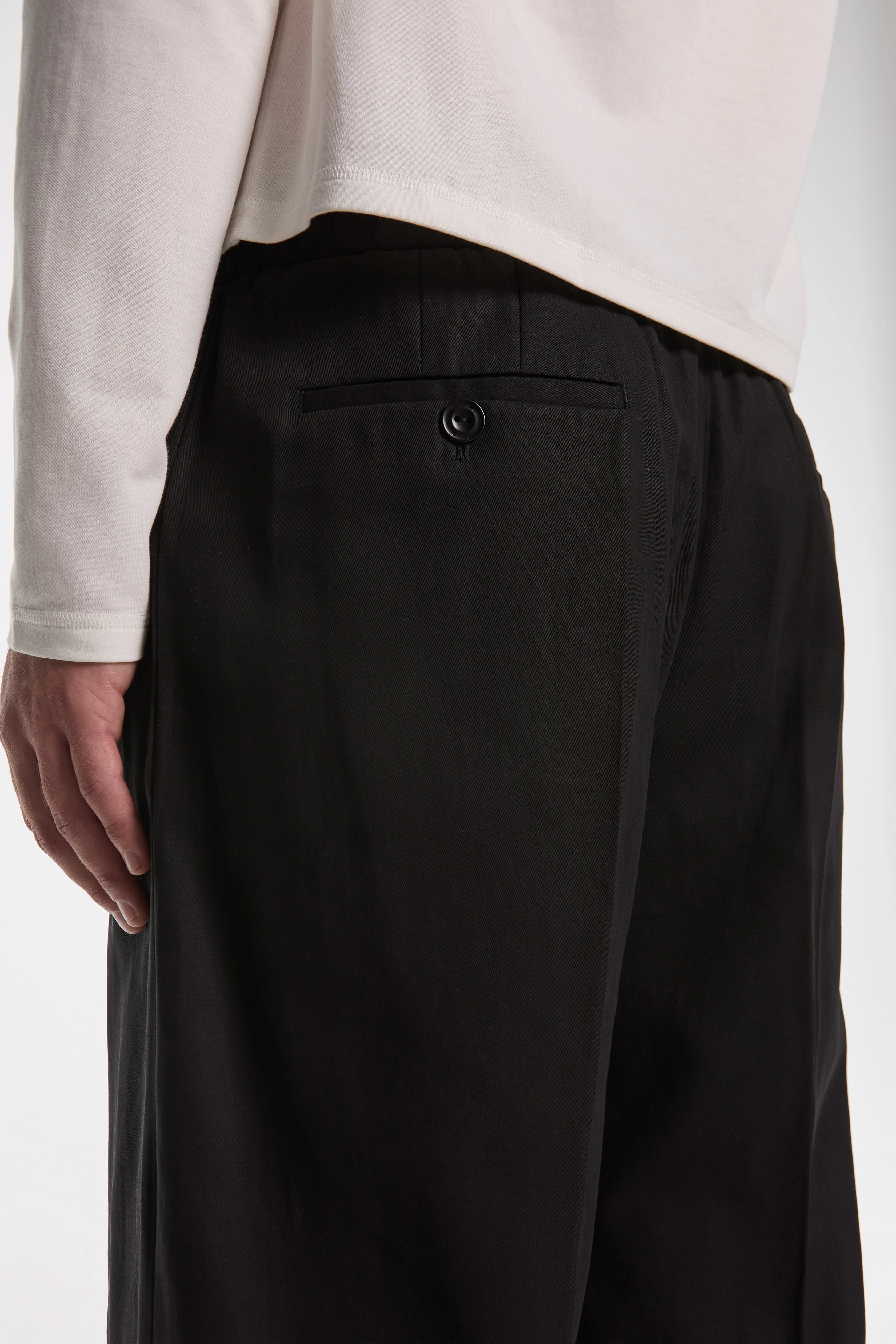 Gaze Pants Black - Image 4