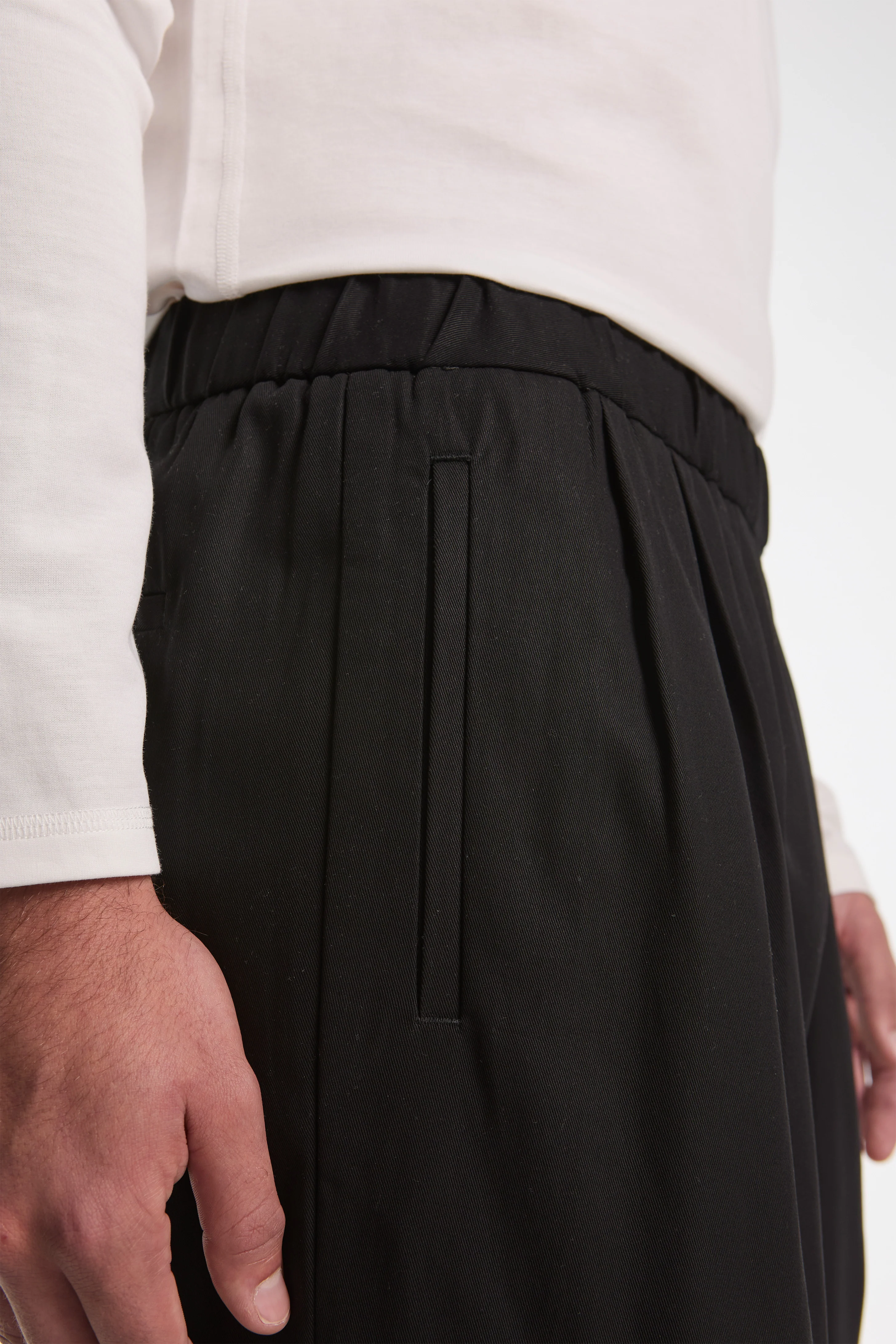 Gaze Pants Black - Image 5