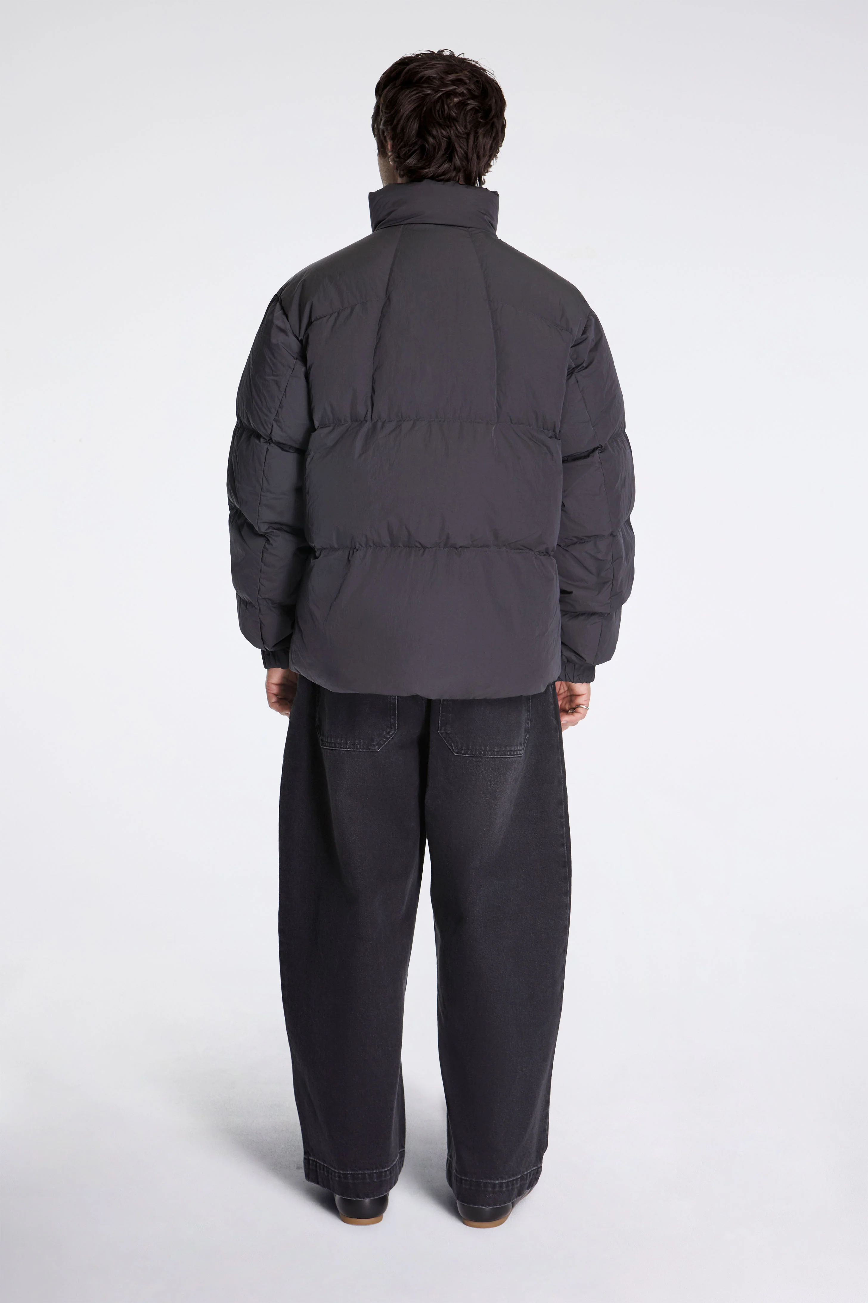 Dope Dyed Ripple Nylon Down Jacket Dark Charcoal - Image 5
