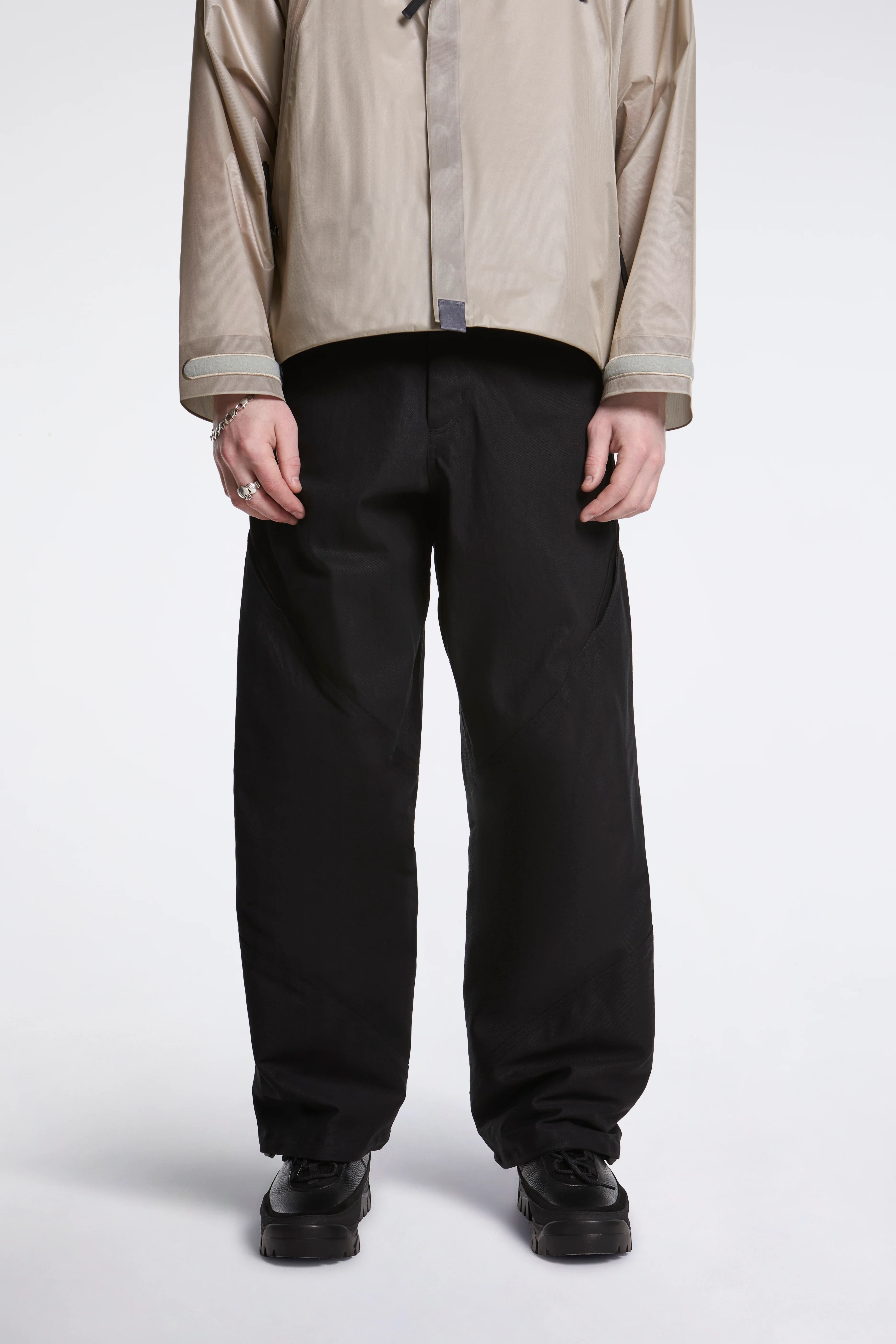 Helicoid Jeans Black - Image 2