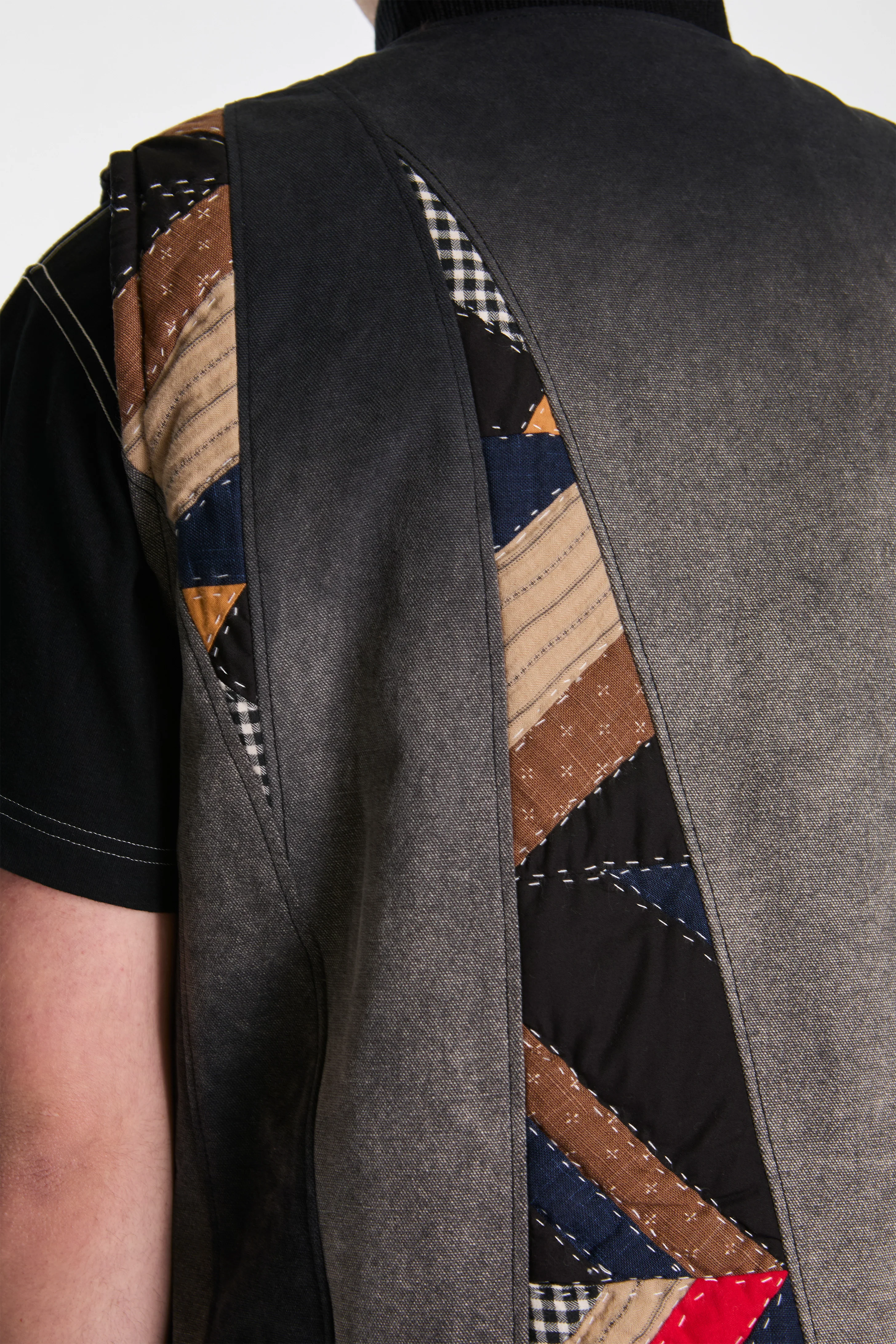 Vintage-Effect Quilt Vest Black - Image 5