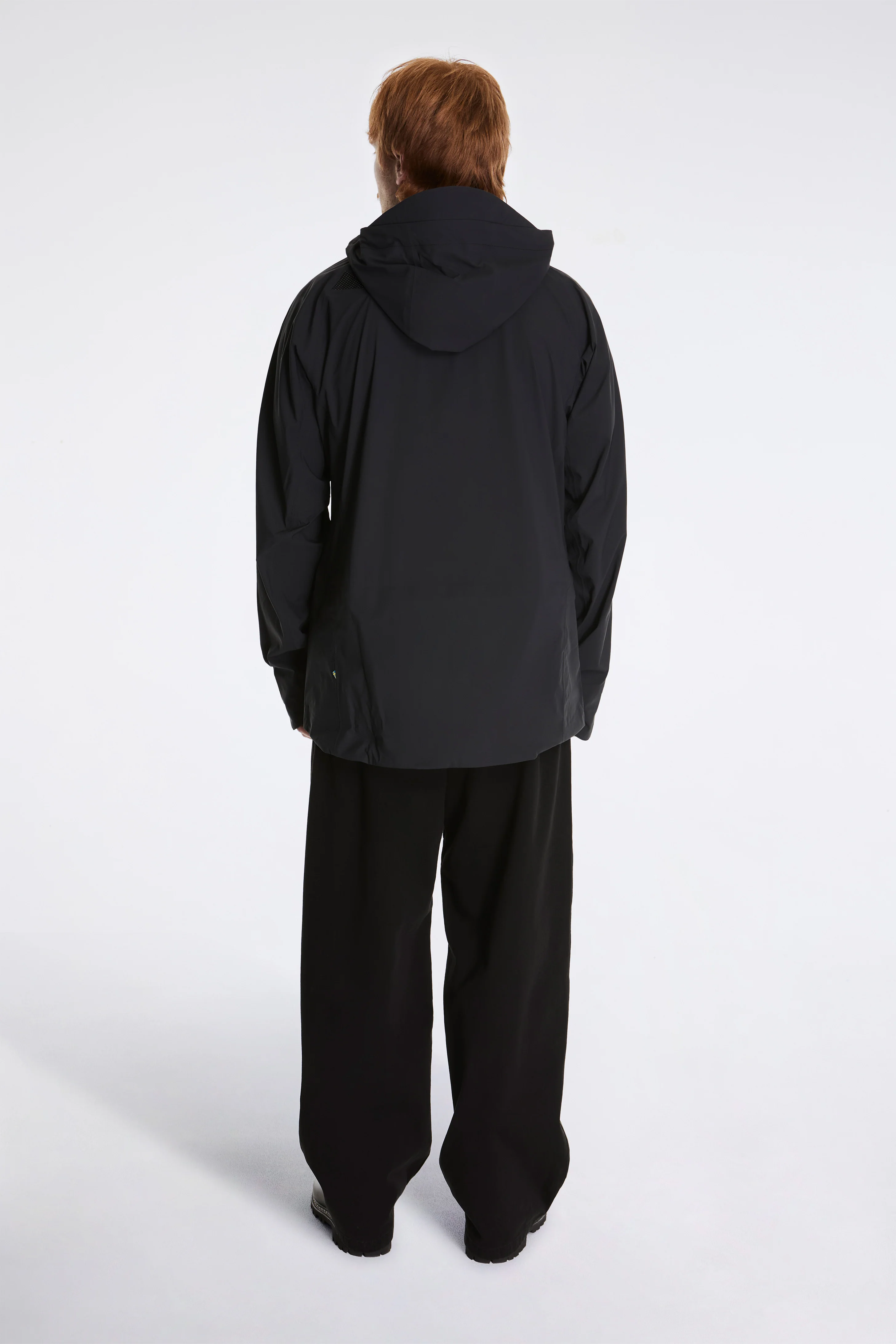 Svalinn Hood Jacket M'S Black - Image 10