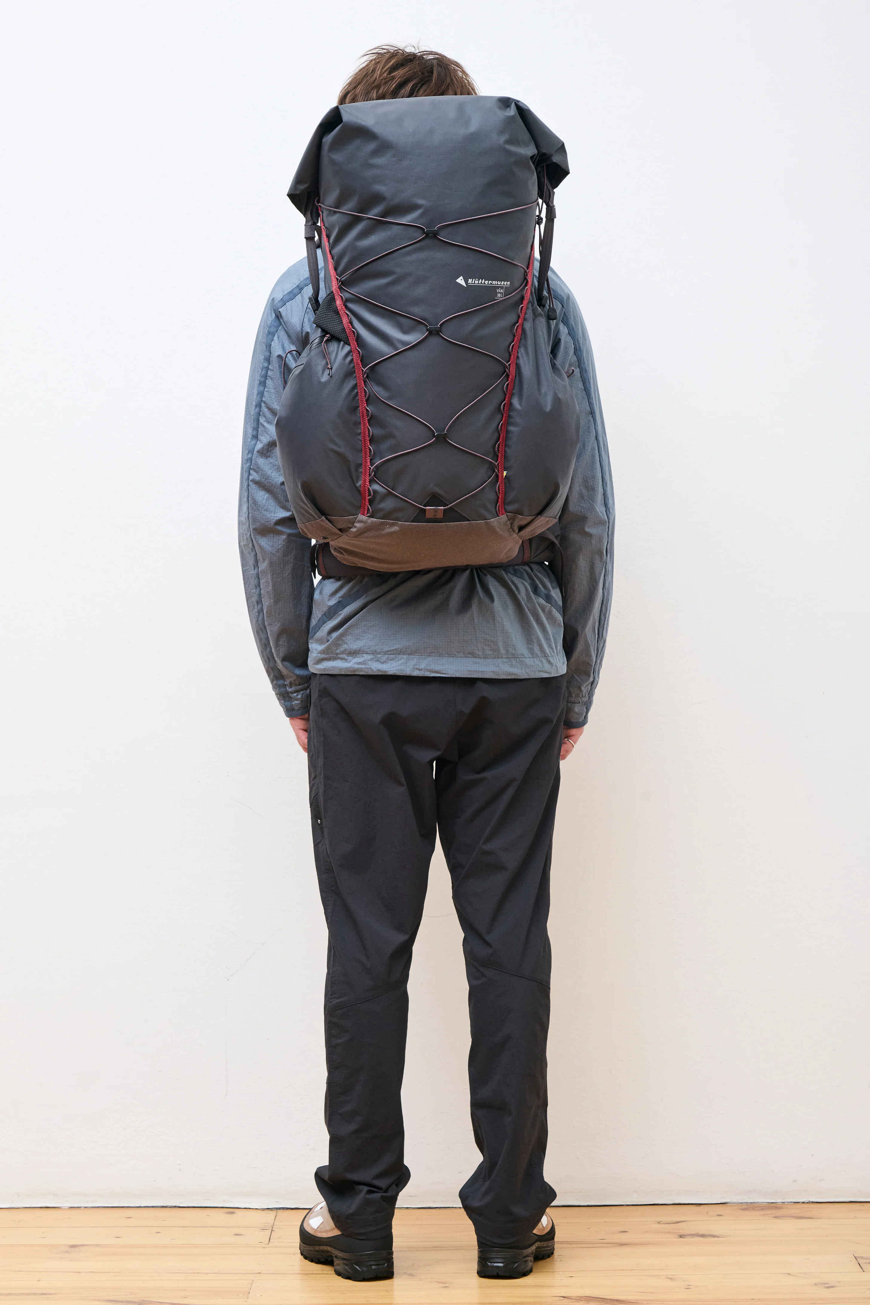 VĂĄn WP Backpack 38L Raven - Image 11