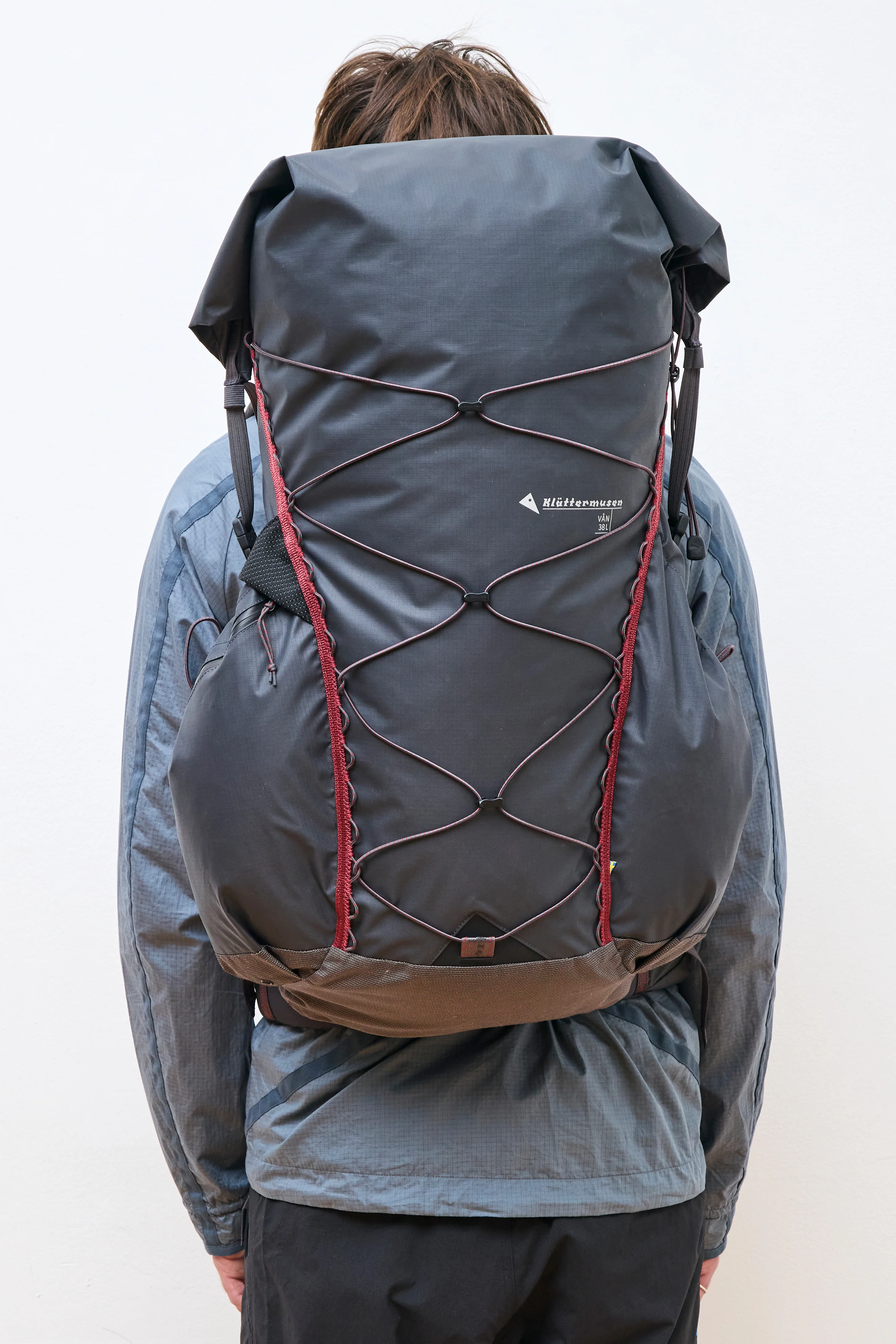 VĂĄn WP Backpack 38L Raven - Image 5