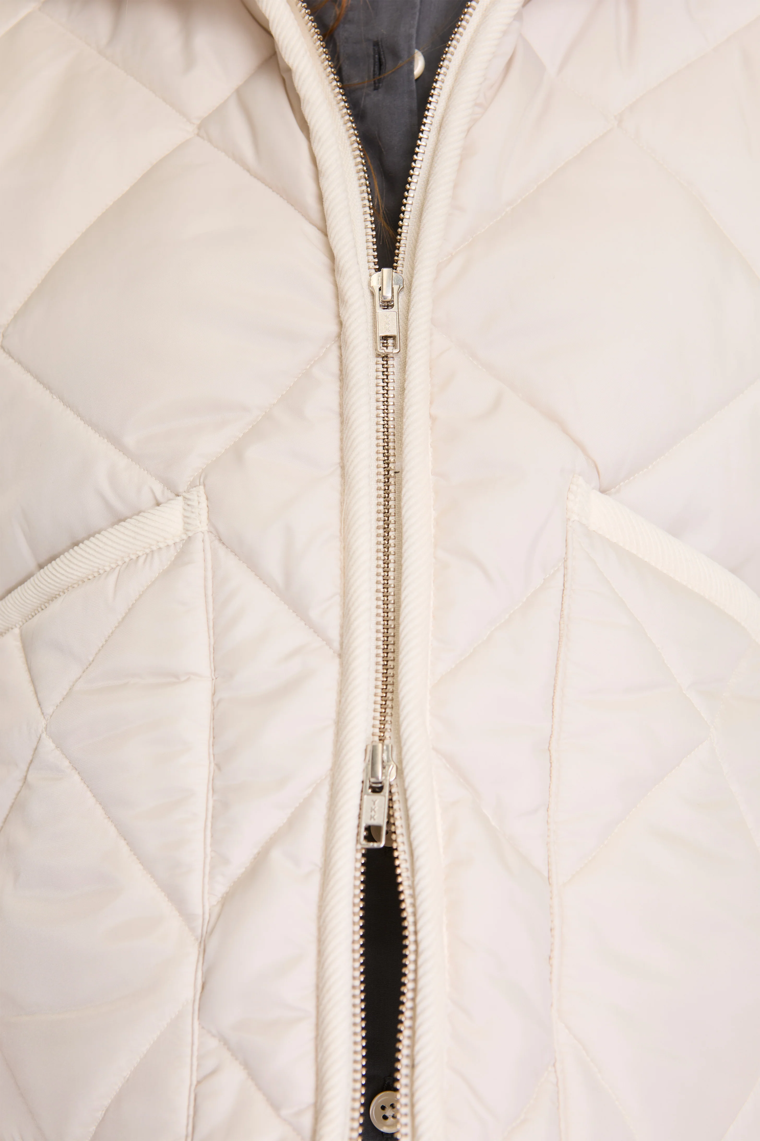 Big Quilt Zipped Craydon Womens Moonbeam/Silver - Image 3