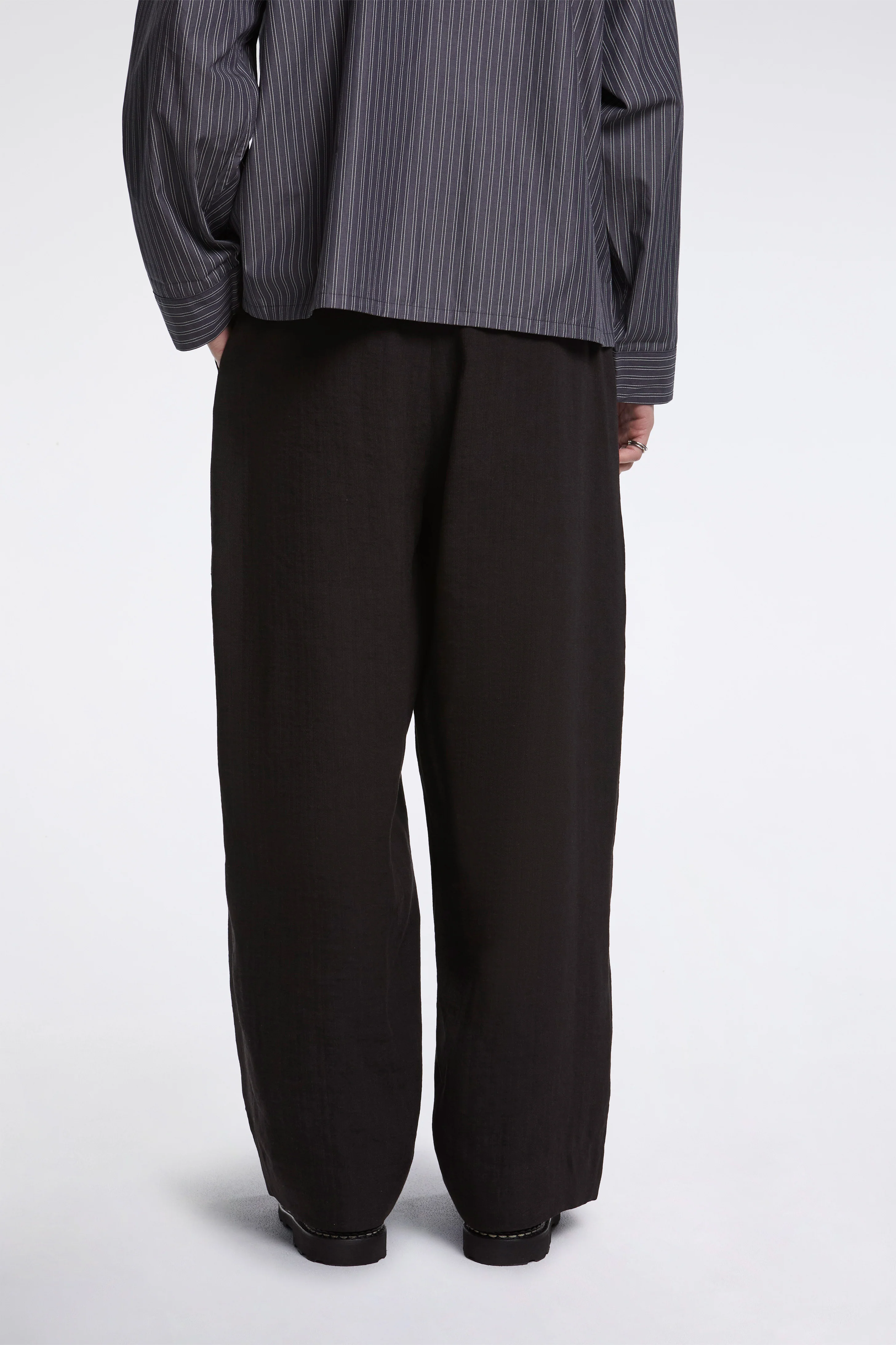 Line Broken Herringbone Pant Espresso - Image 2