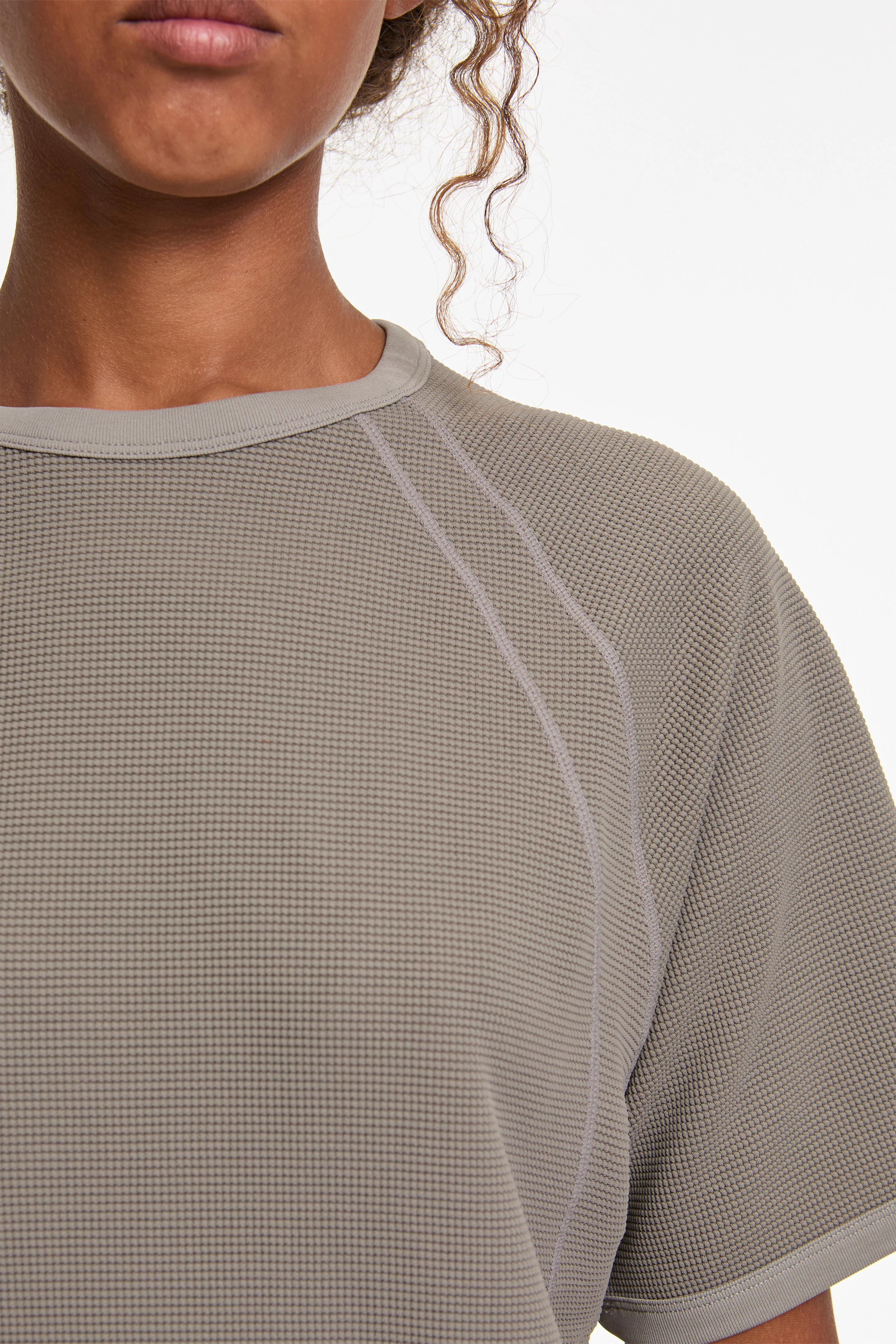 W's Mesh WF Actinoid T-Shirt Arid Beige - Image 3