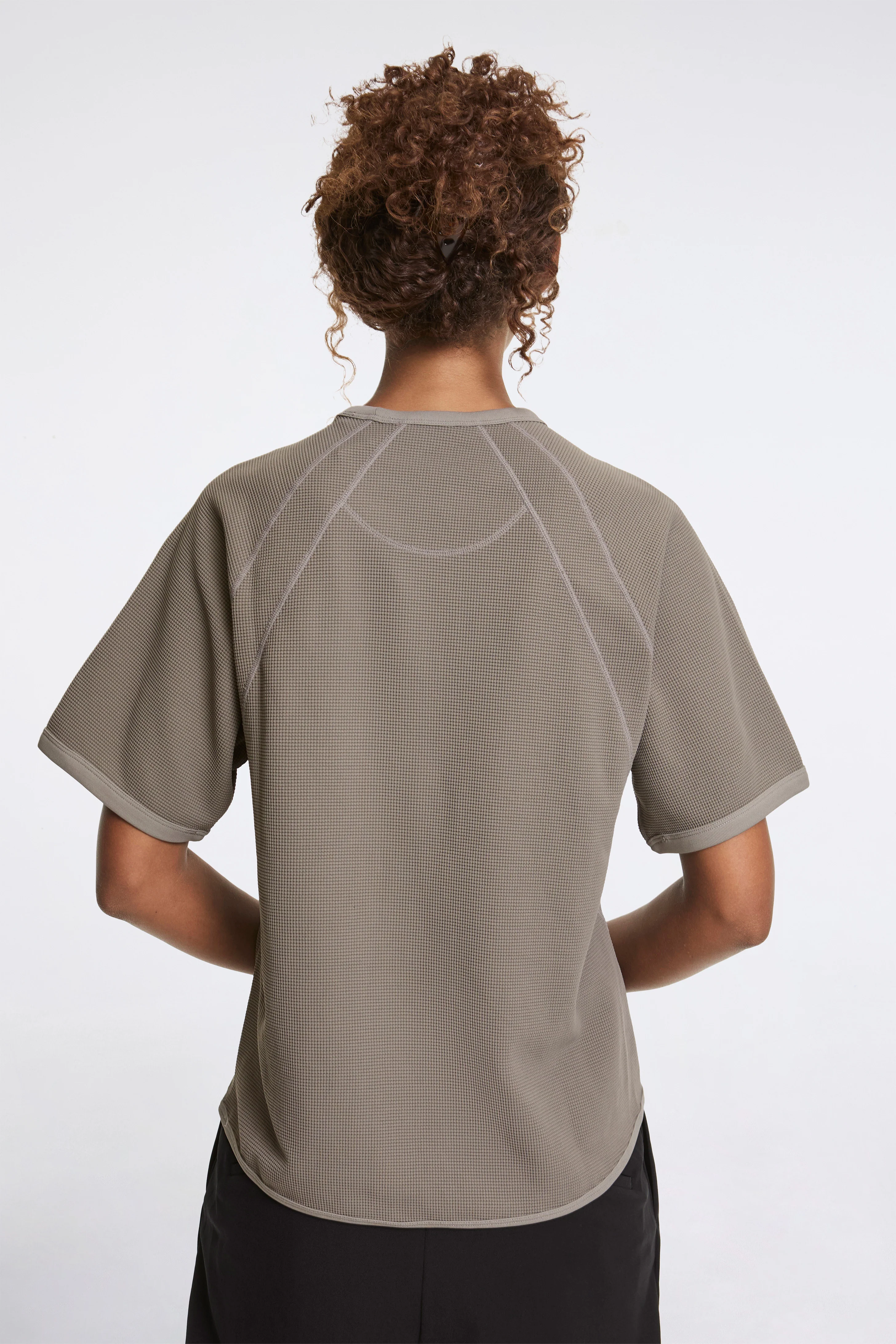 W's Mesh WF Actinoid T-Shirt Arid Beige - Image 4