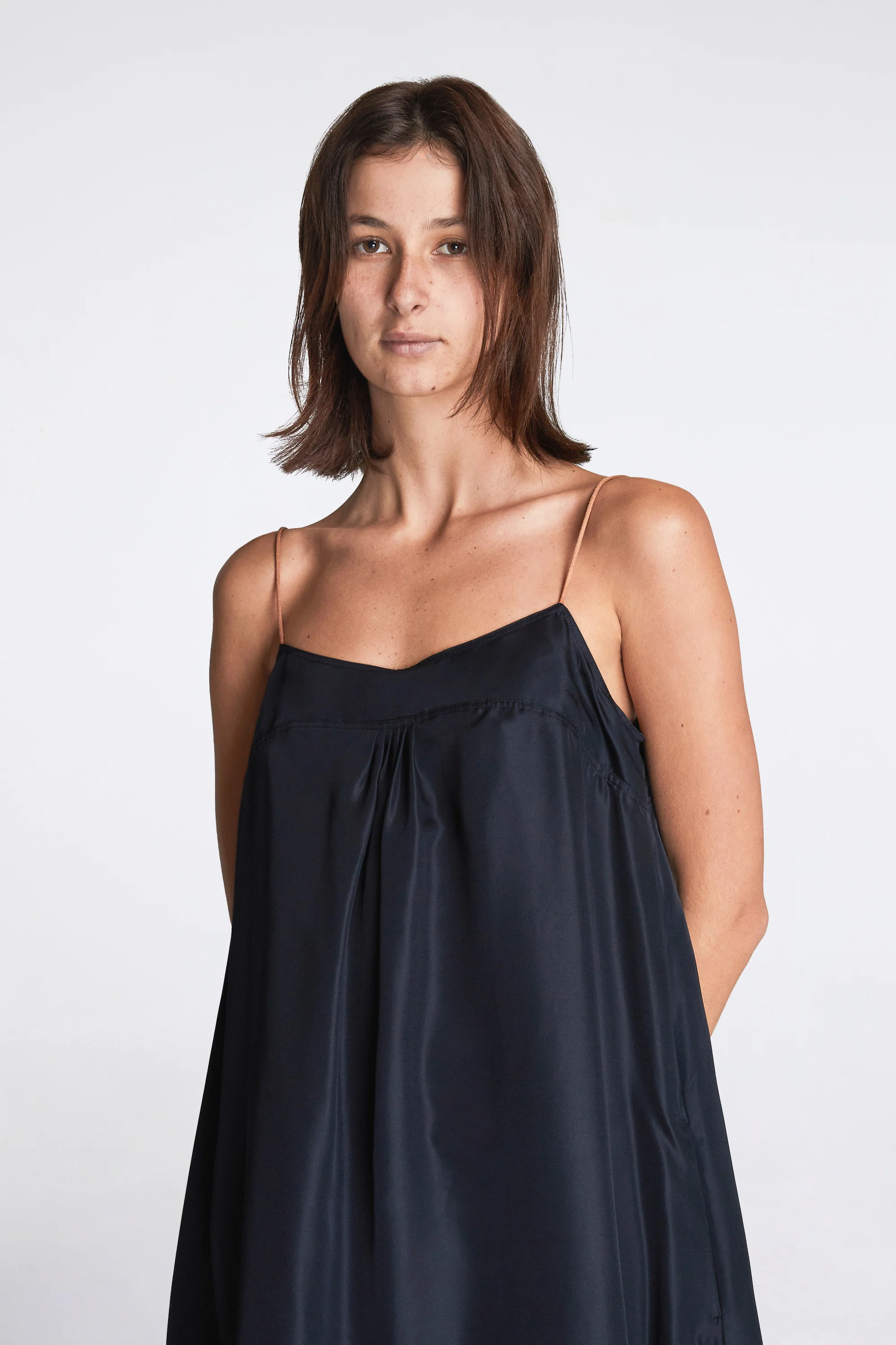 Nam Ou River  Dress Silk Twill Navy - Image 3