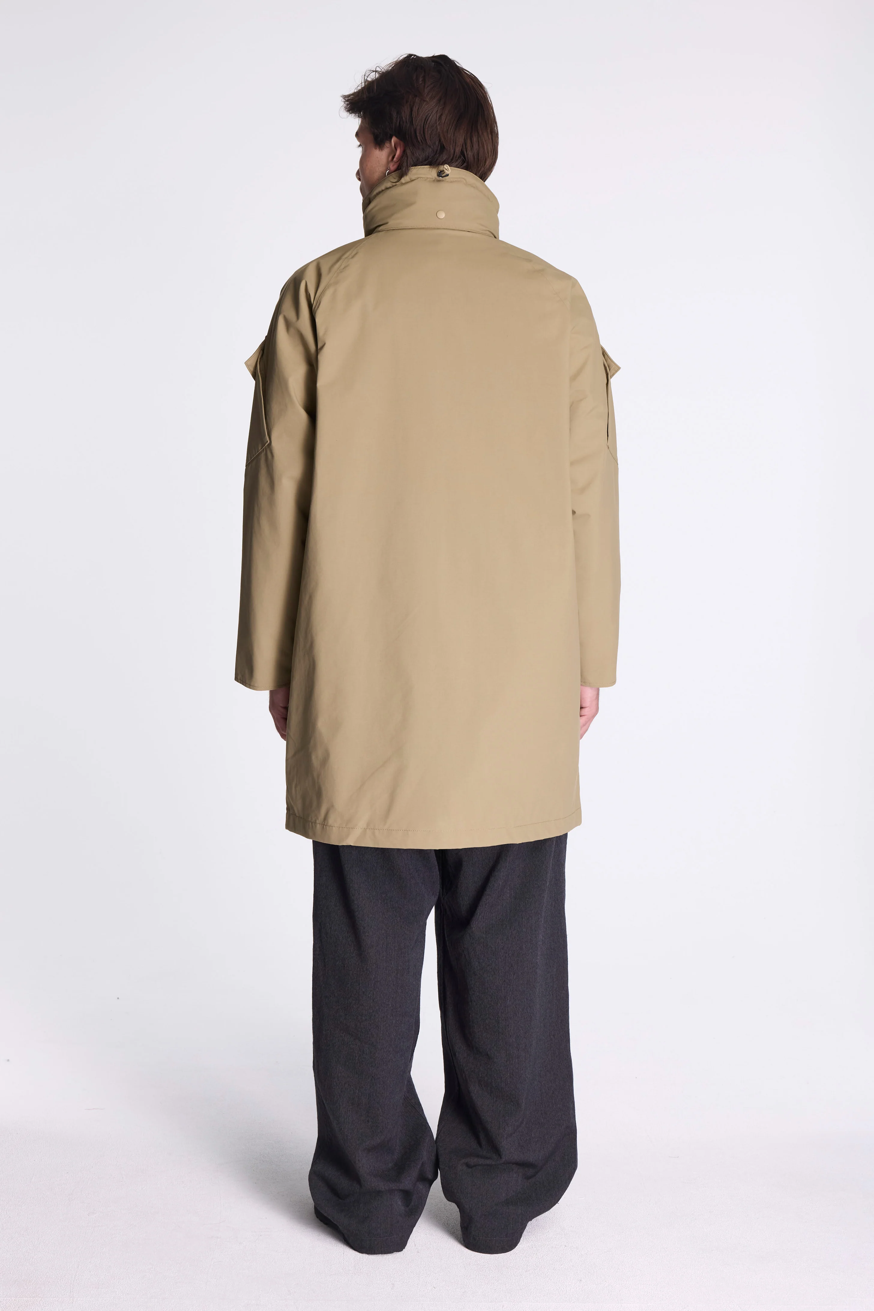 2L Nylon Gore-Tex Cruiser Coat Khaki Beige - Image 10