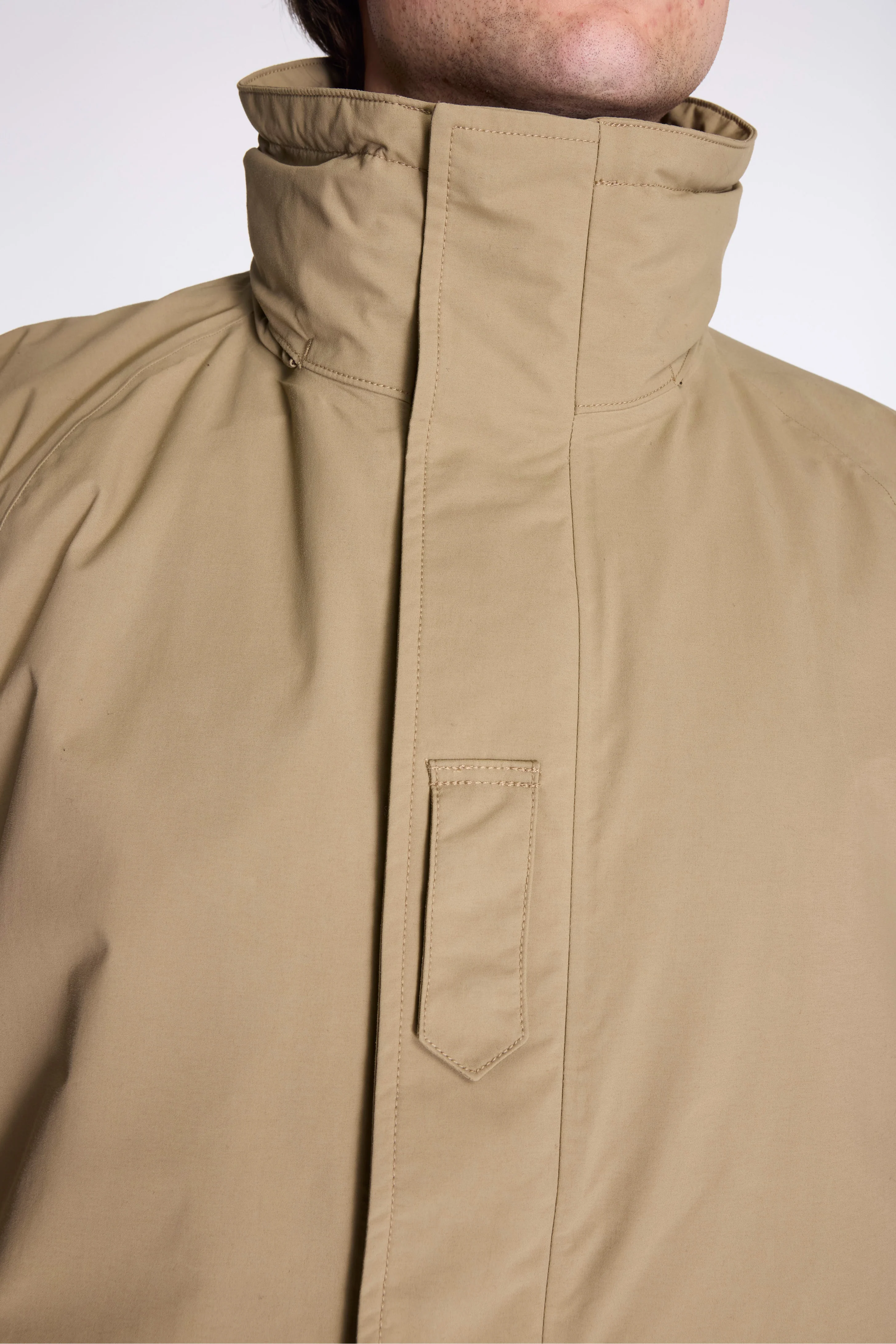2L Nylon Gore-Tex Cruiser Coat Khaki Beige - Image 3