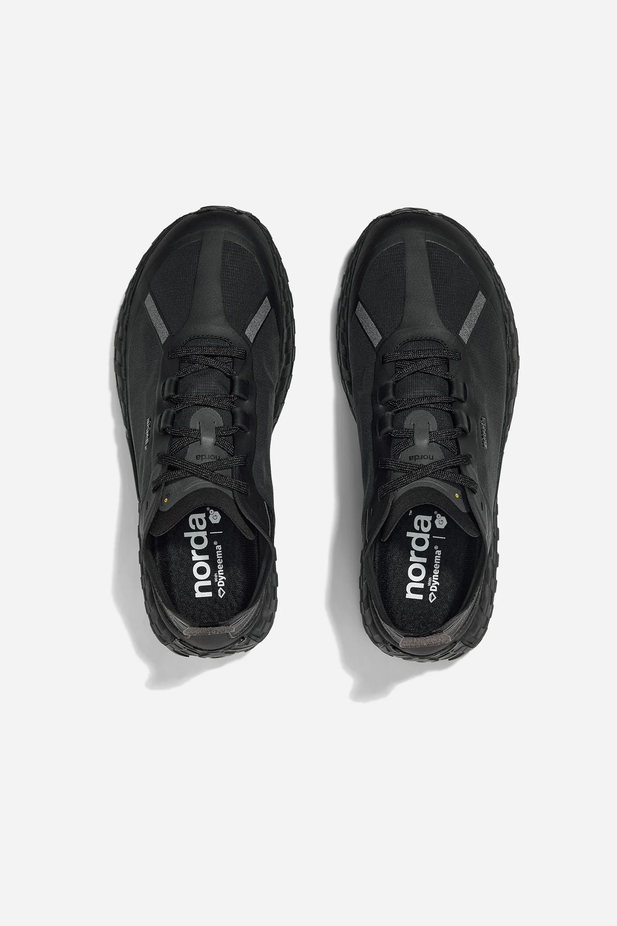 Norda 001A W Stealth Black - Image 2
