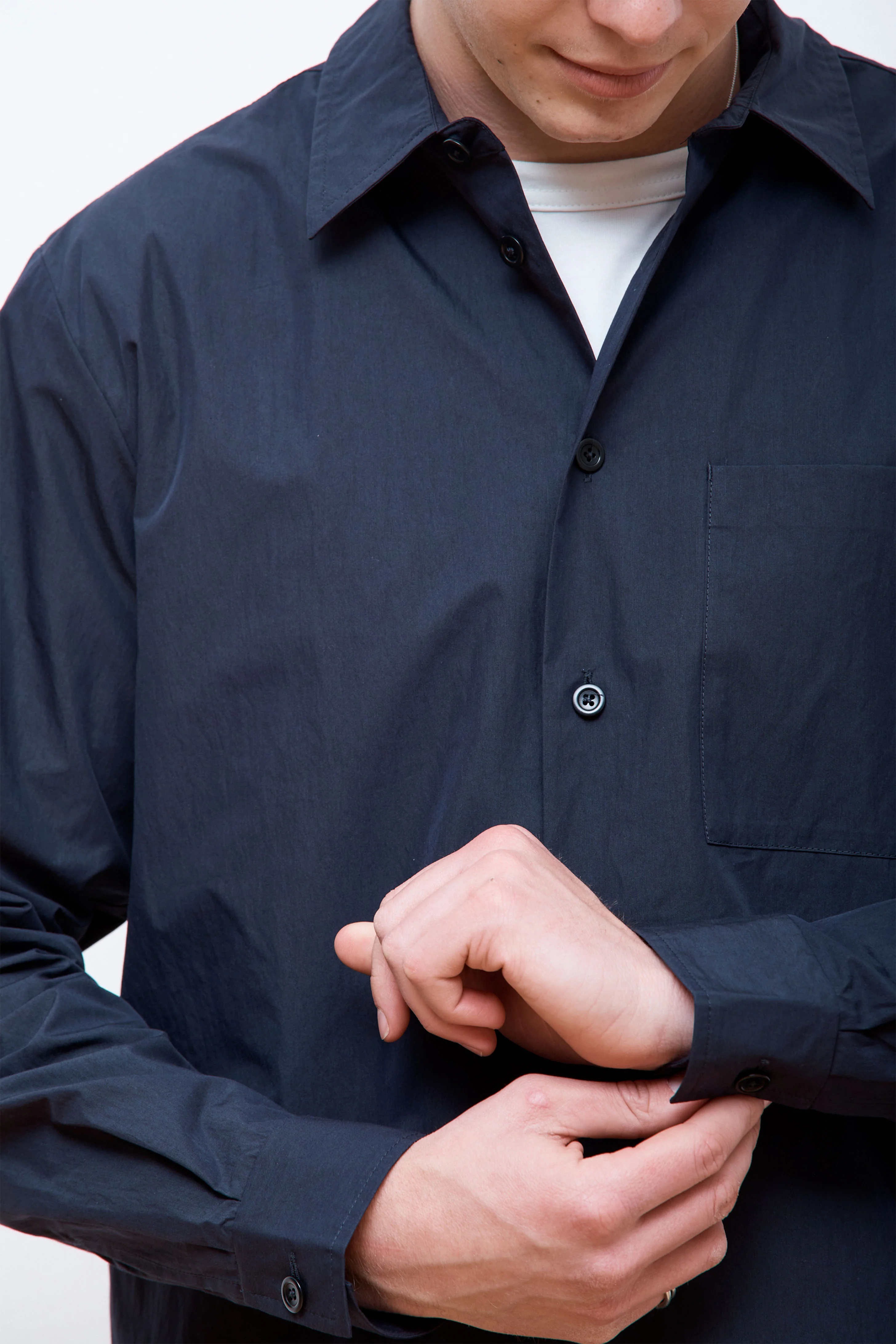 Silas Tech Poplin Shirt Dark Navy - Image 4