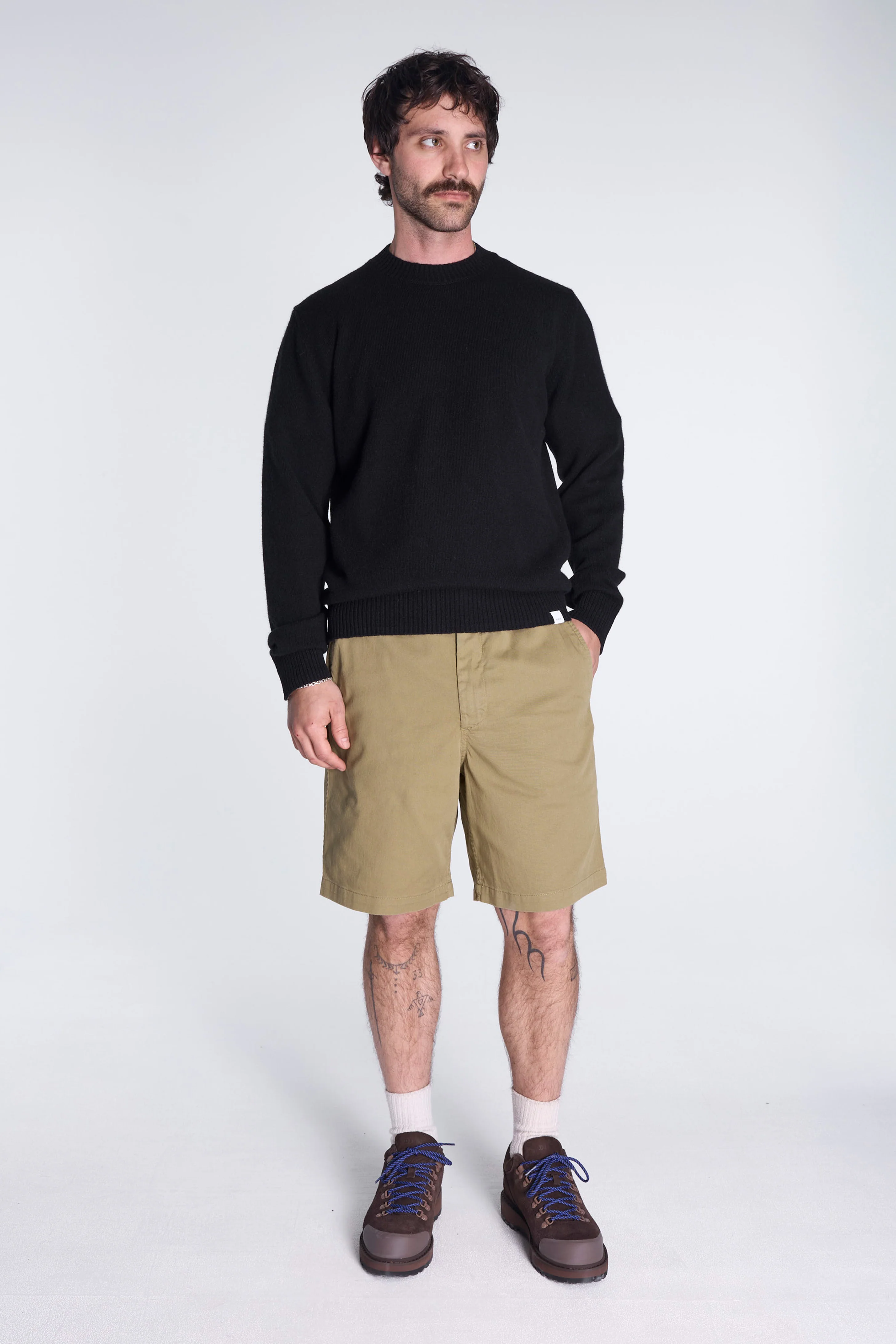 Norse Standard Merino Lambswool Sweater Black - Image 4