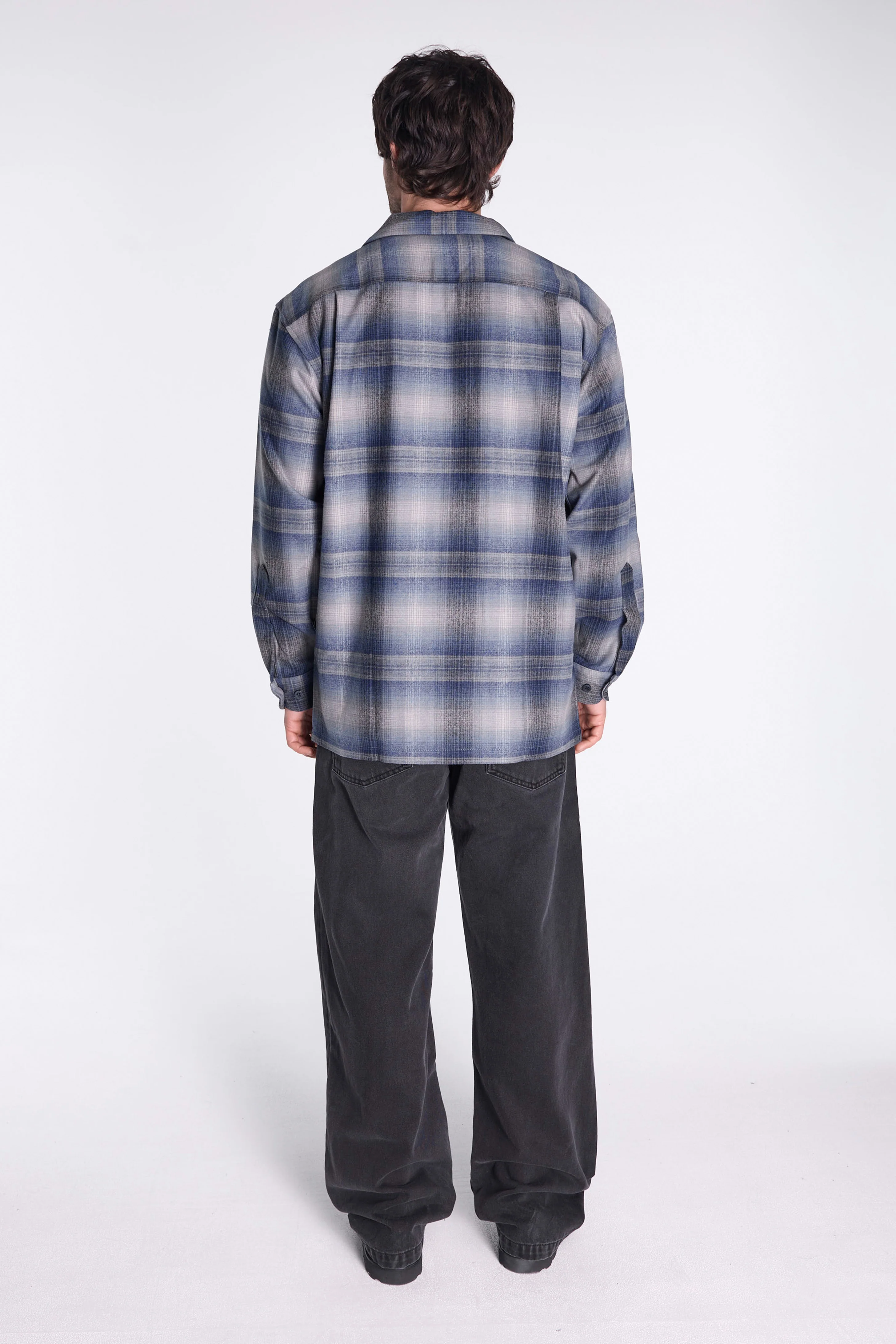 Board Shirt Grey/Navy Ombre - Image 5