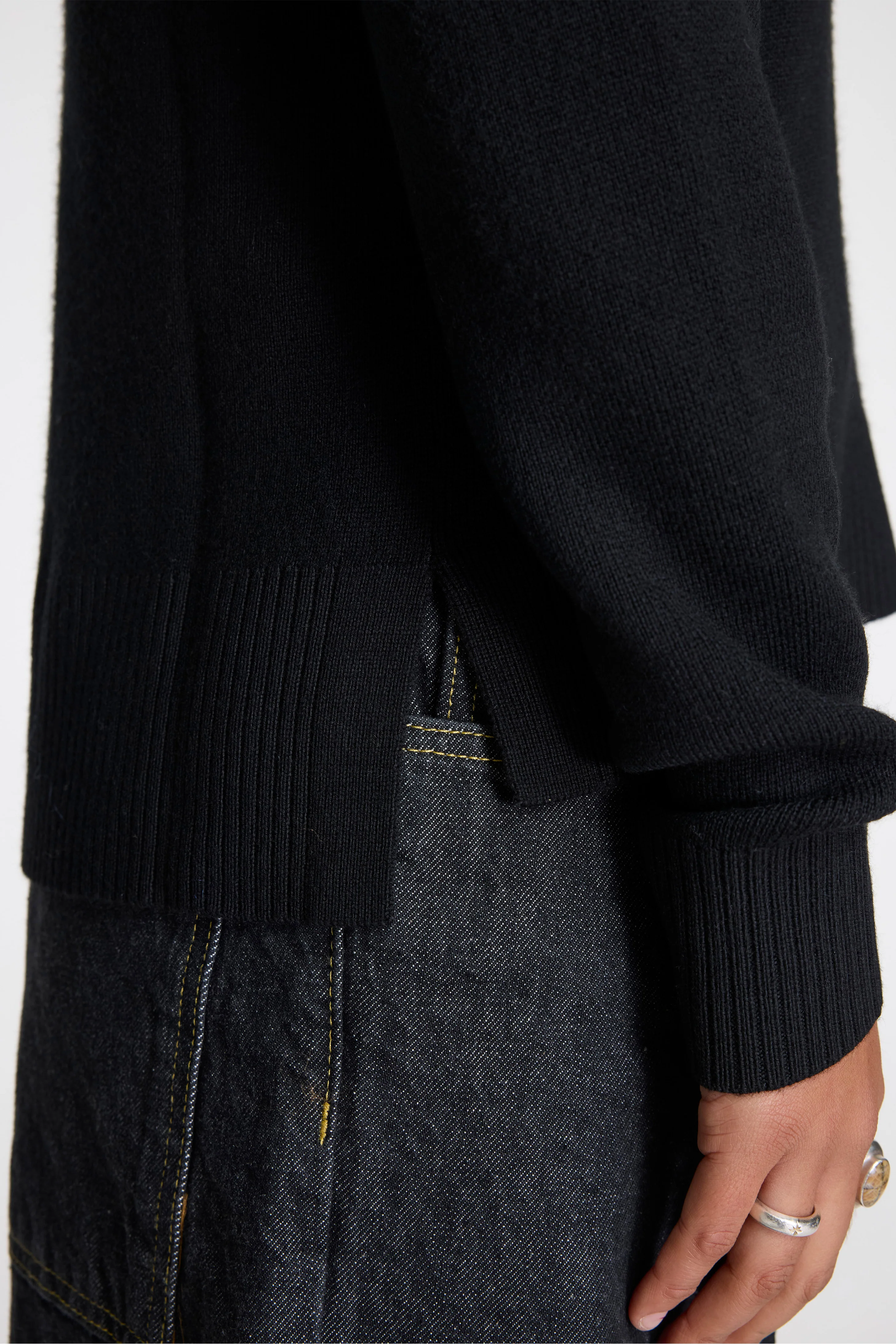 Merino Pullover Hoodie Black - Image 5