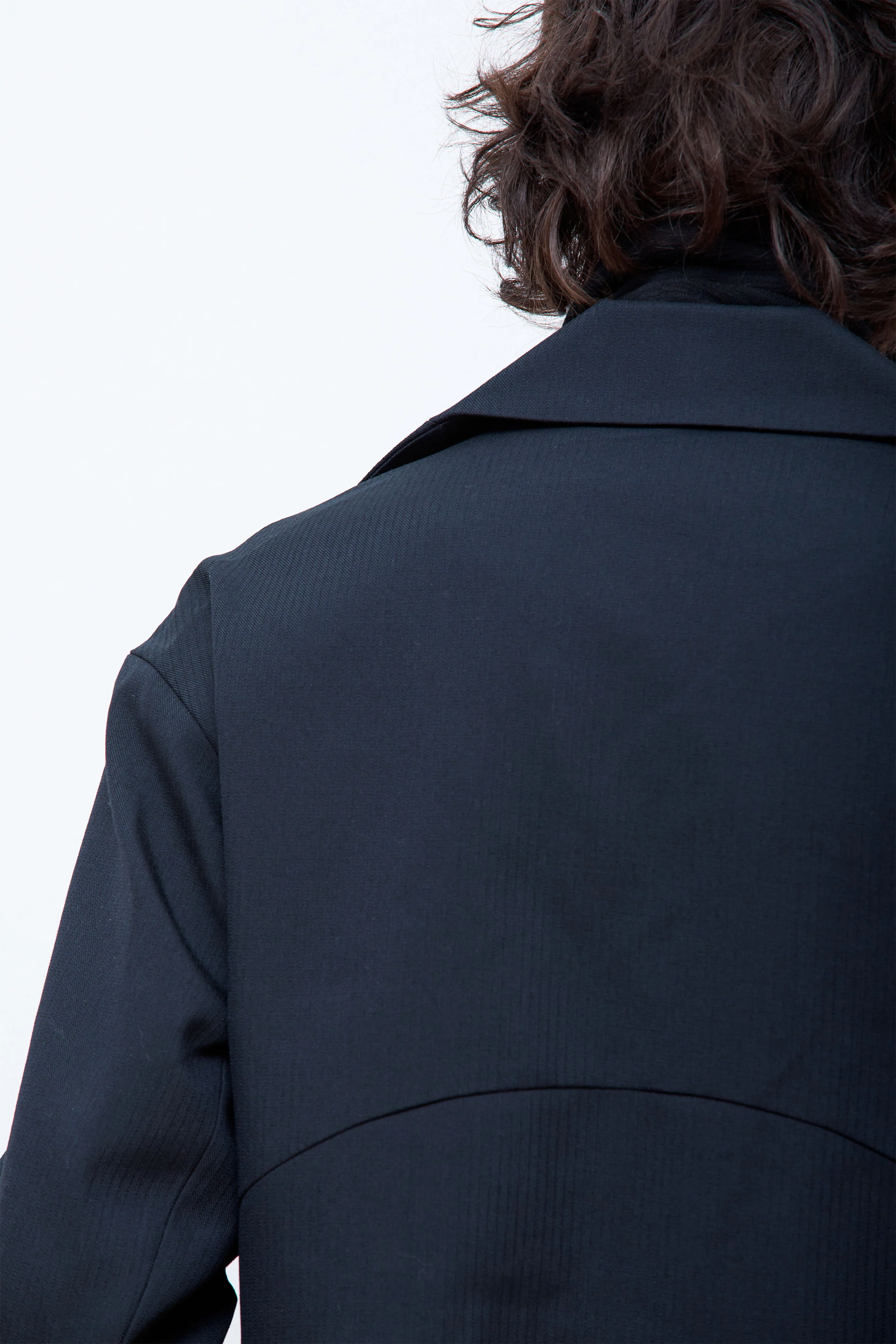 Resonance Pleat Coat  Dark Navy - Image 5
