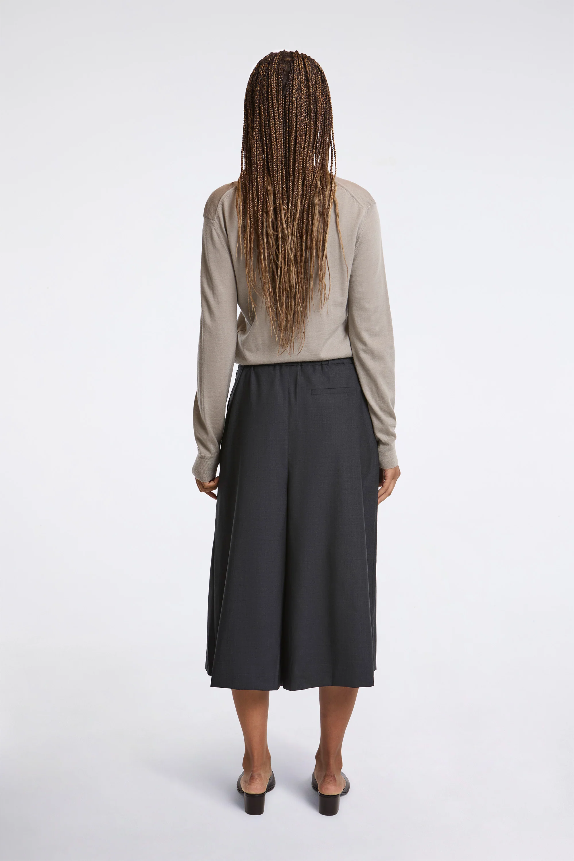 Pleated Wool Culotte Charcoal - Image 7