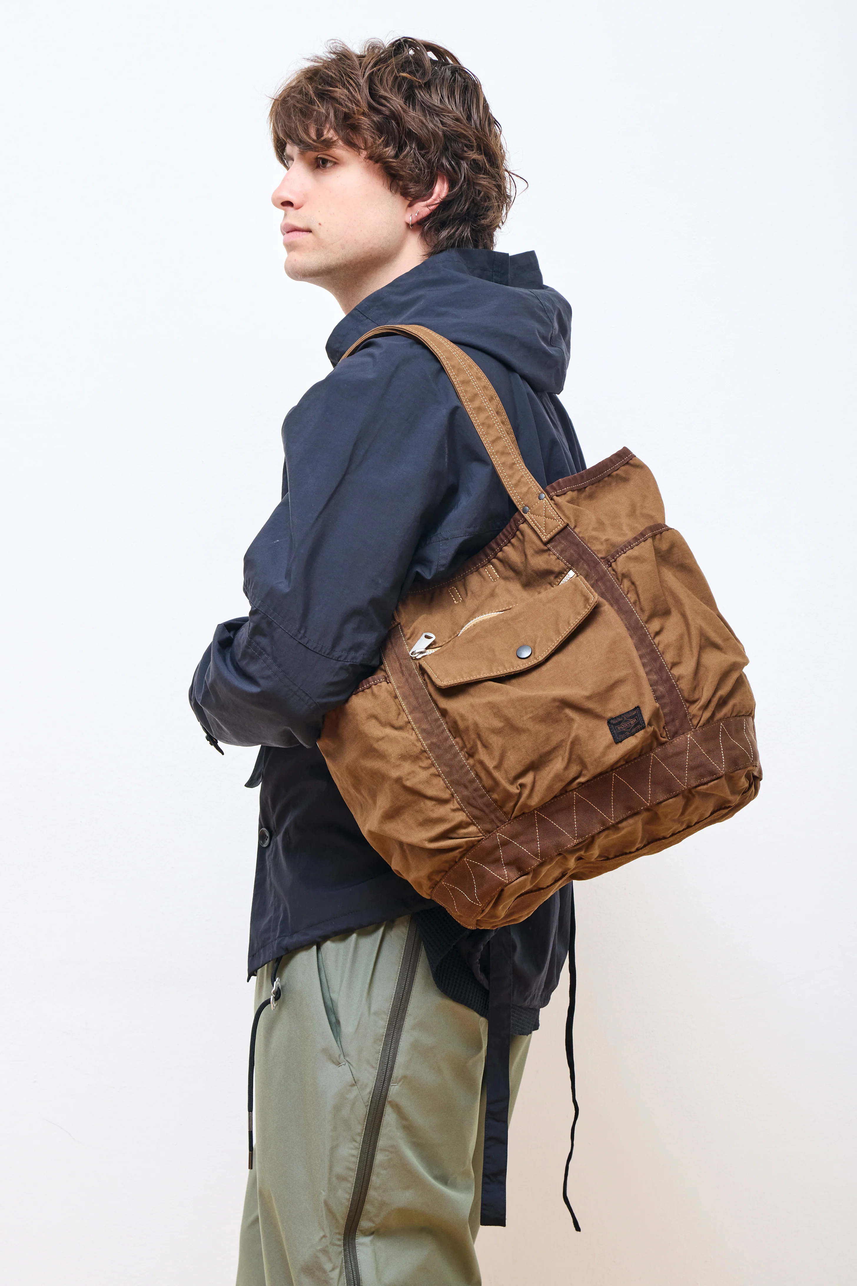 Crag Tote Bag Coyote - Image 2