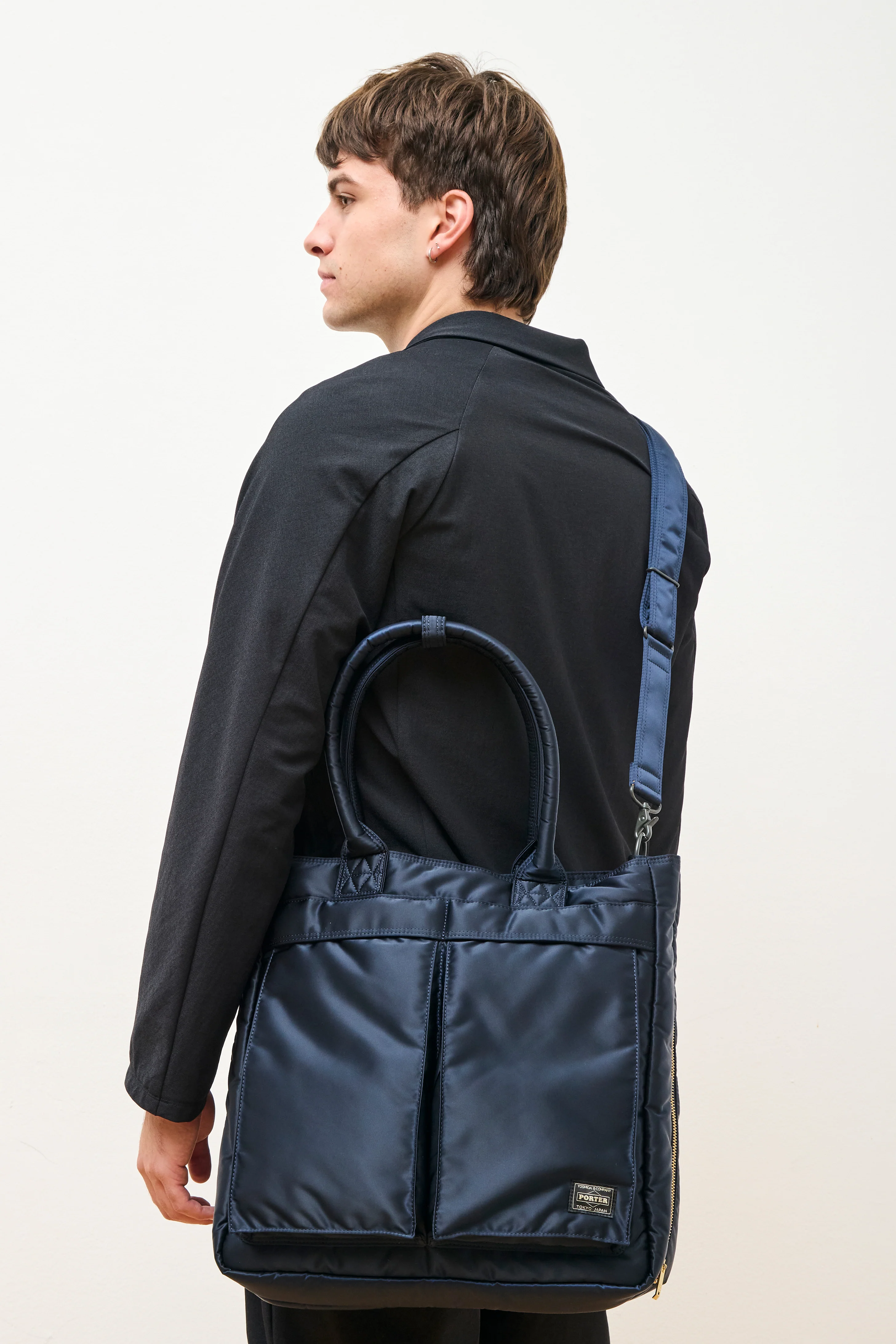 Tanker Carrying Tote Bag Navy - Image 9