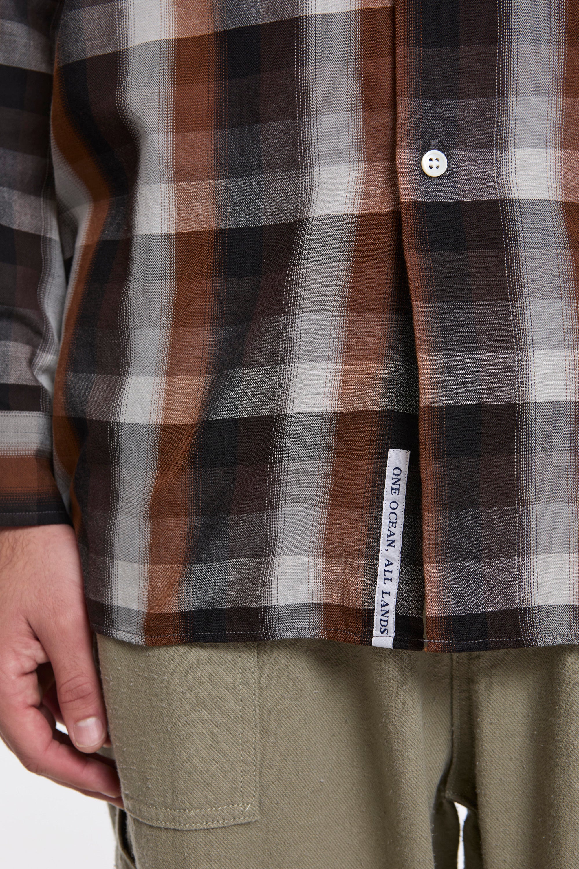 Regular Collar Wind Shirt Brown - Image 3