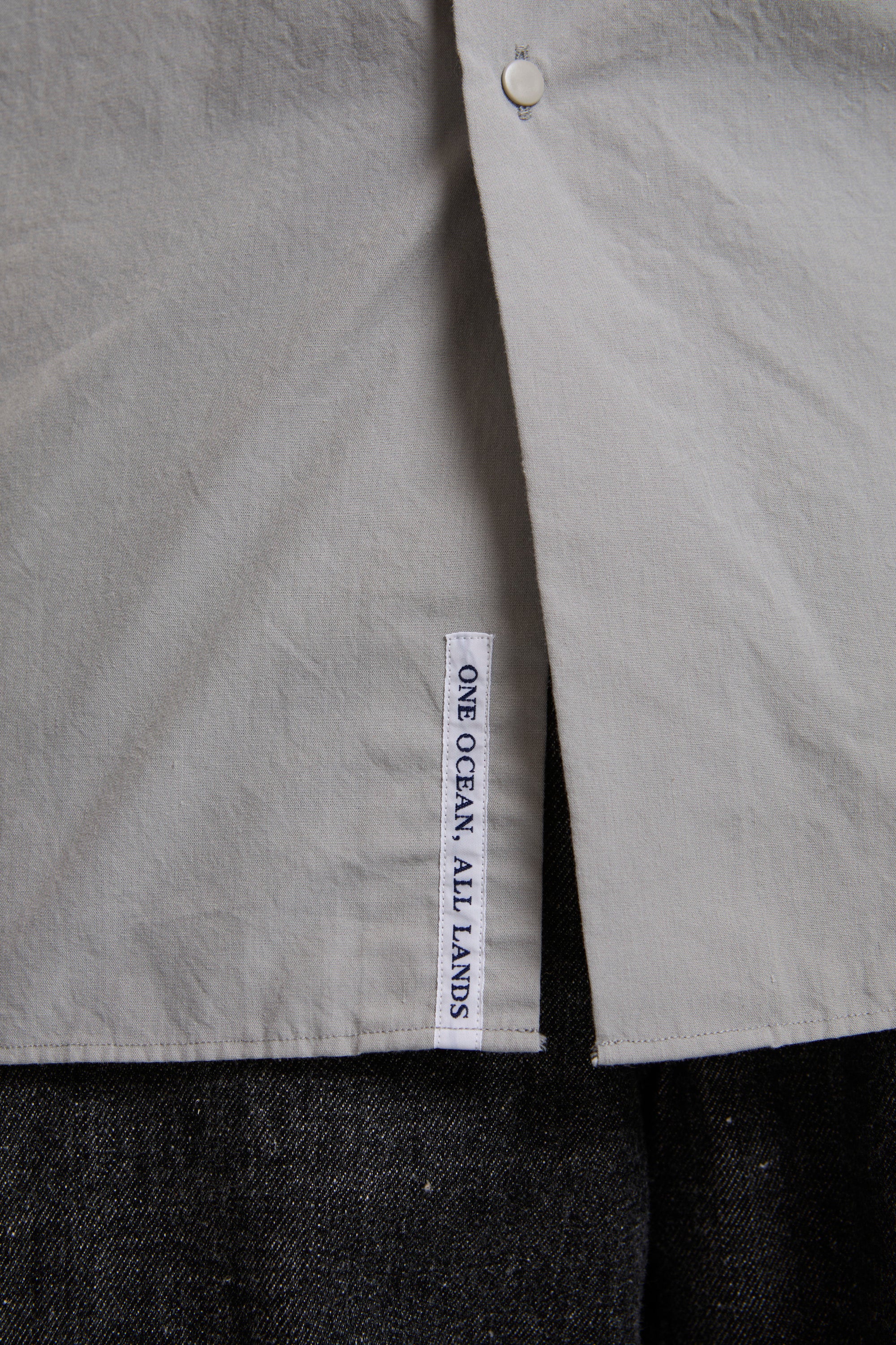 Regular Collar Wind Shirt Gray - Image 4