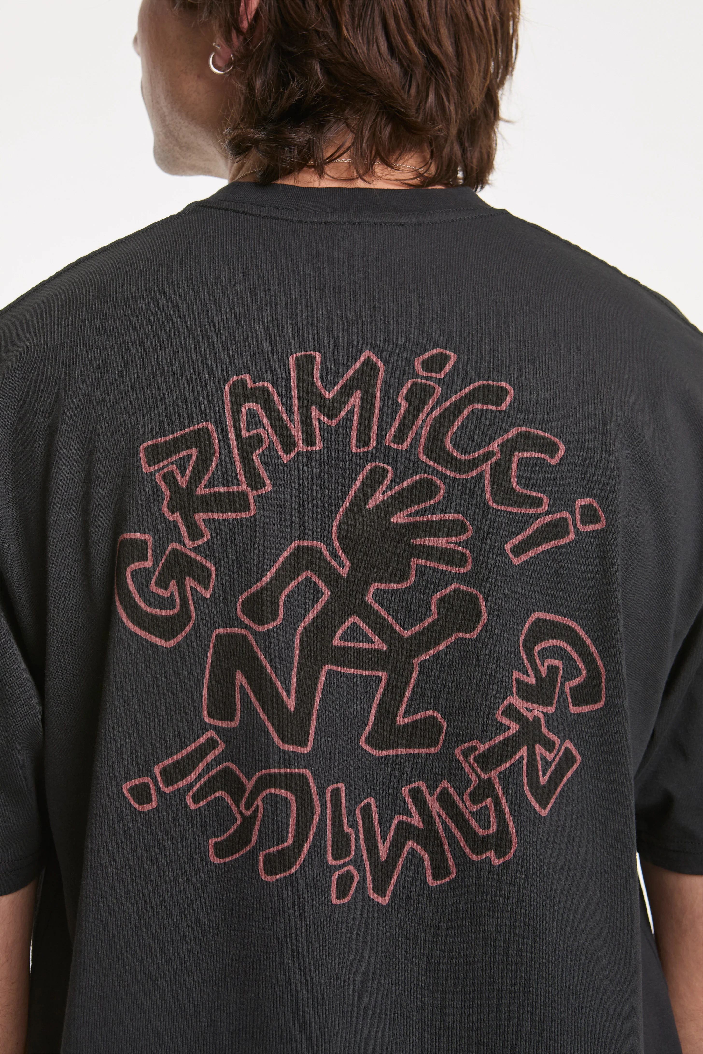Running Man Tee Vintage Black - Image 4