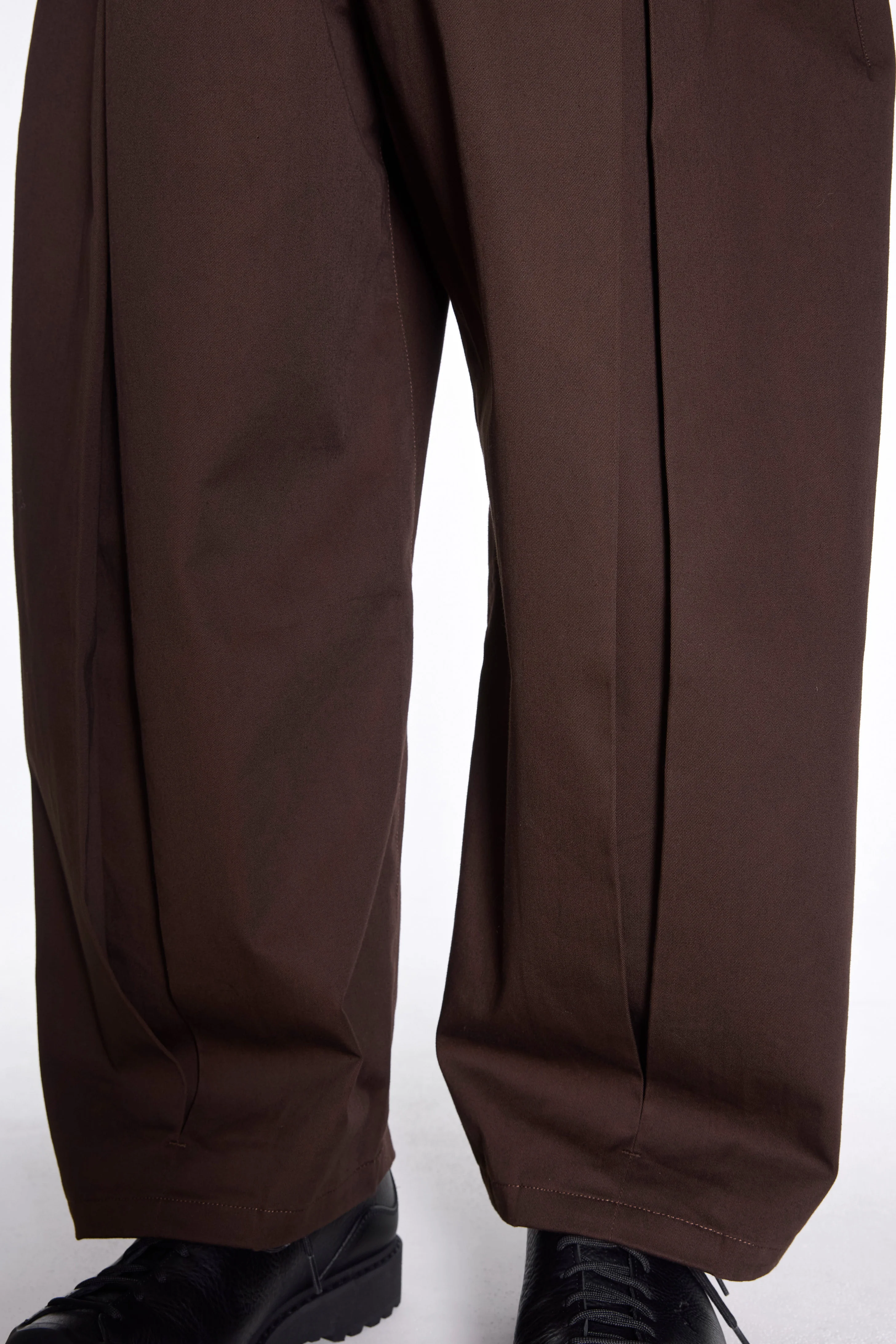 Box Pleat Trouser Brown - Image 5